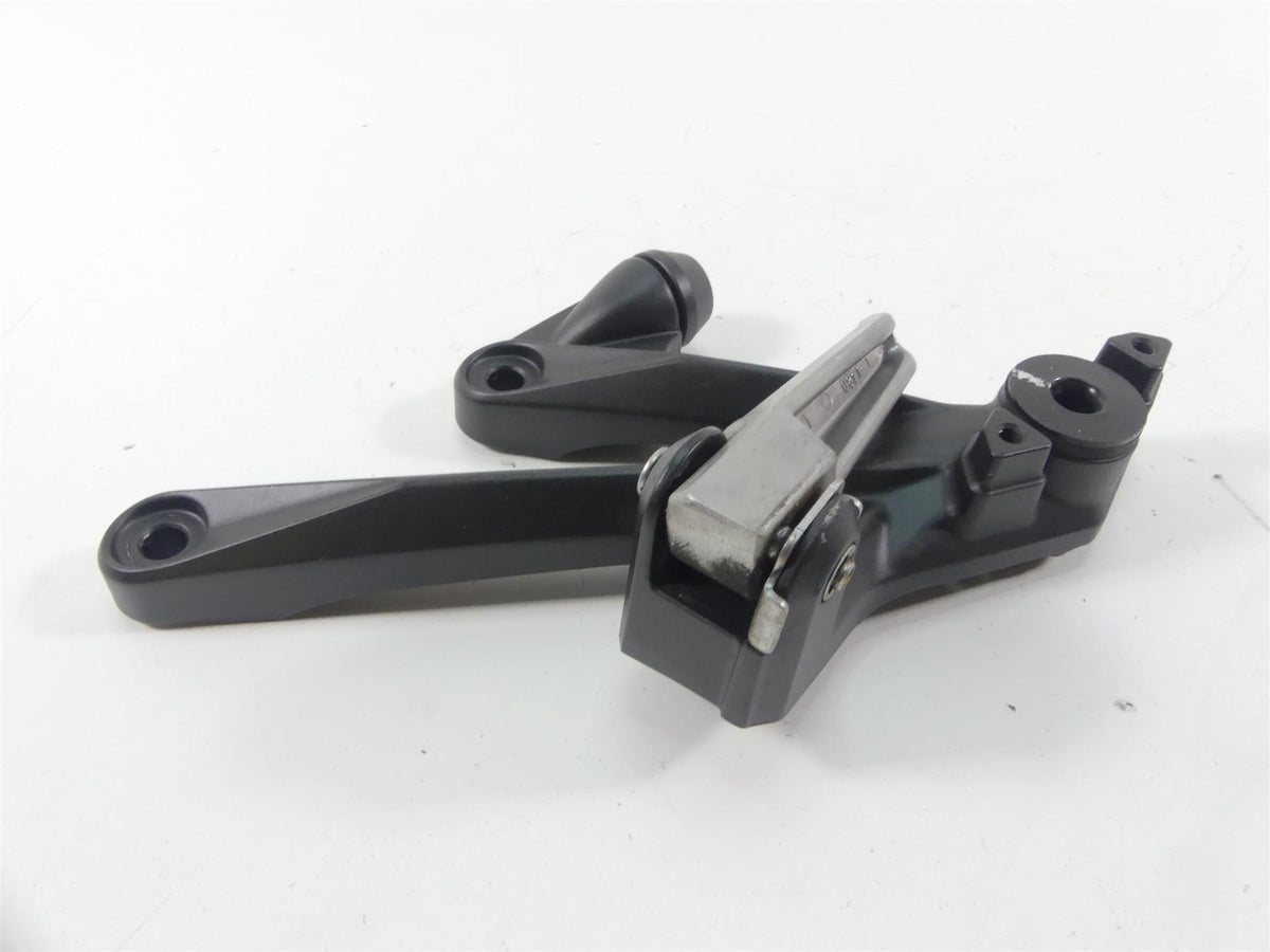 2019 Kawasaki ZX1400 ZX-14R Ninja Left Rear Passenger Footpeg 35063-0782-18R {{ shop.shopifyCountryName }} - Mototech271