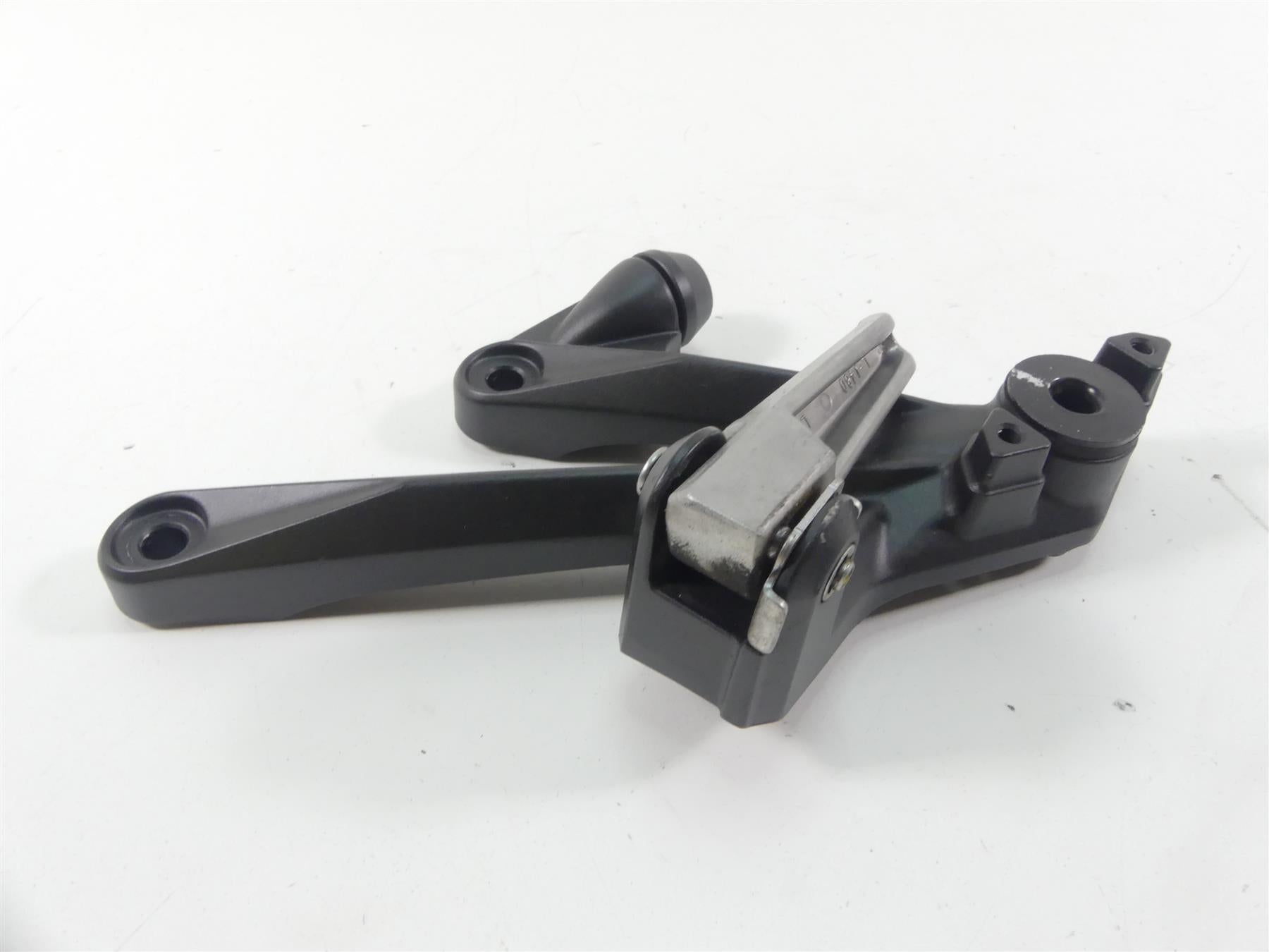 2019 Kawasaki ZX1400 ZX-14R Ninja Left Rear Passenger Footpeg 35063-0782-18R {{ shop.shopifyCountryName }} - Mototech271