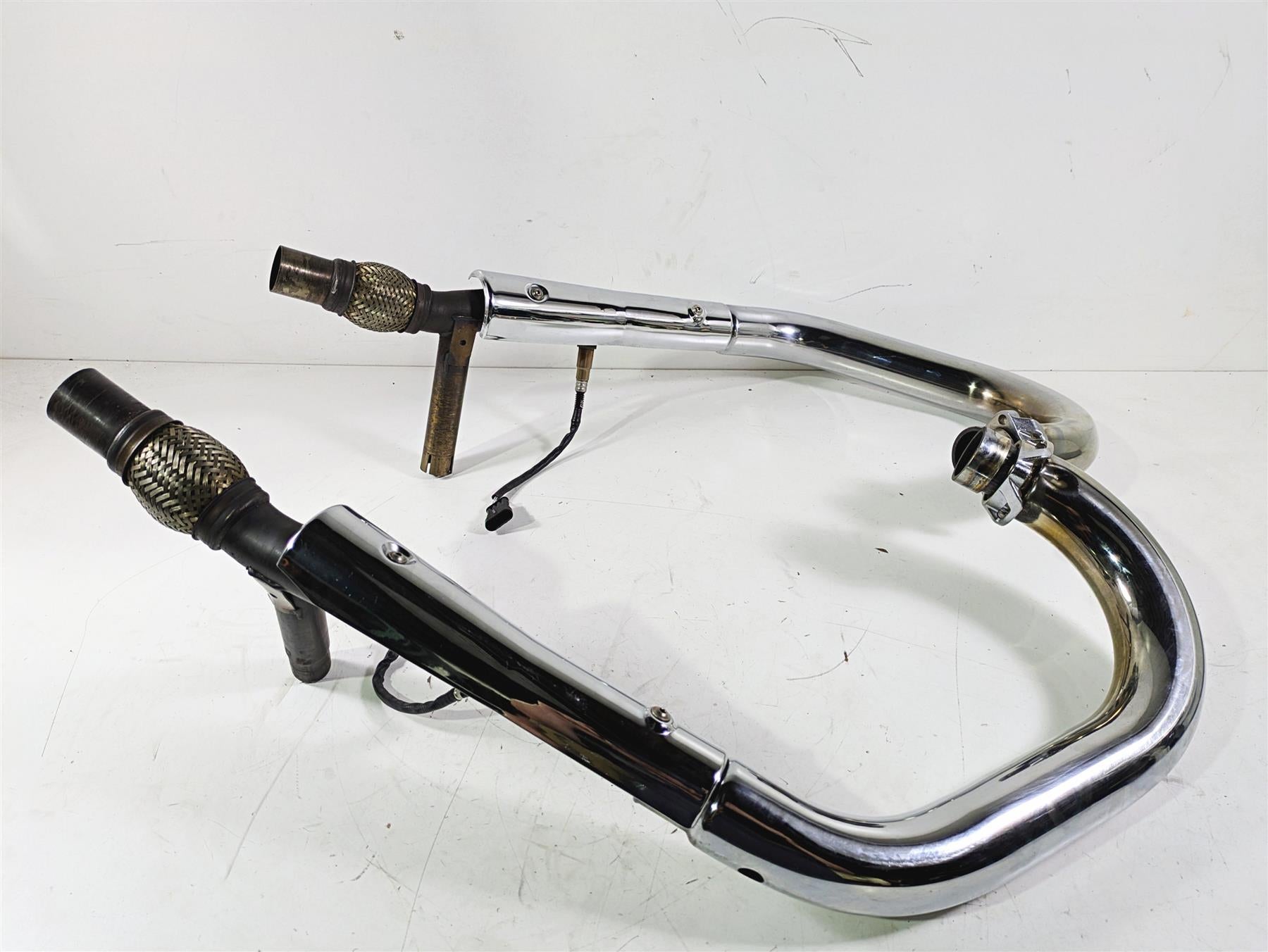 2014 Moto Guzzi California 1400 Touring Exhaust Header Set 2B000145 2B000146 {{ shop.shopifyCountryName }} - Mototech271