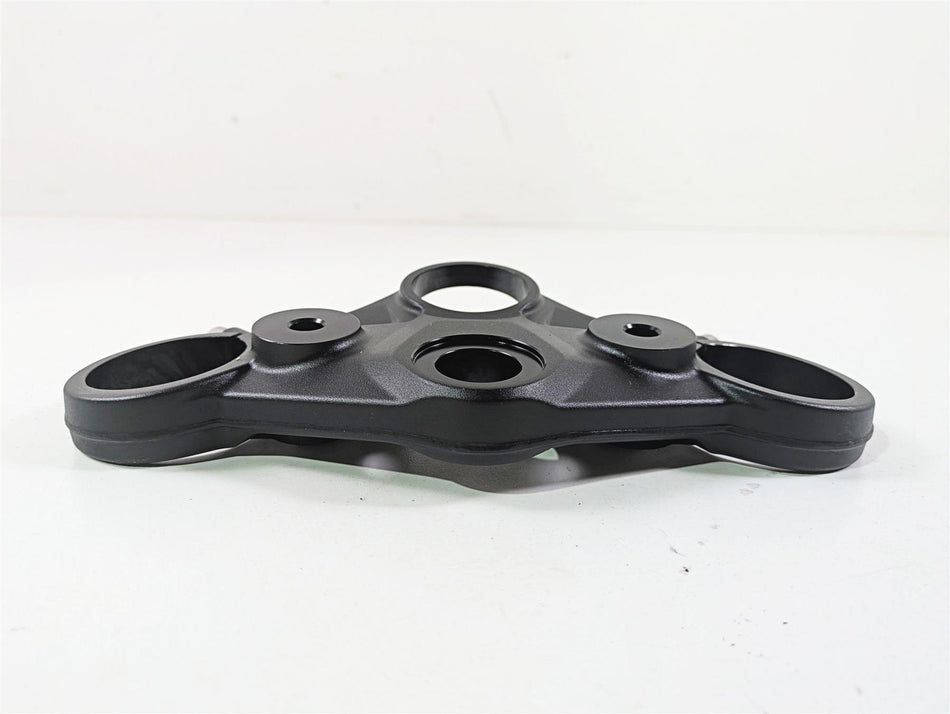 2024 Triumph Street Triple 765 R Upper Triple Tree Steering Clamp T2041726 {{ shop.shopifyCountryName }} - Mototech271
