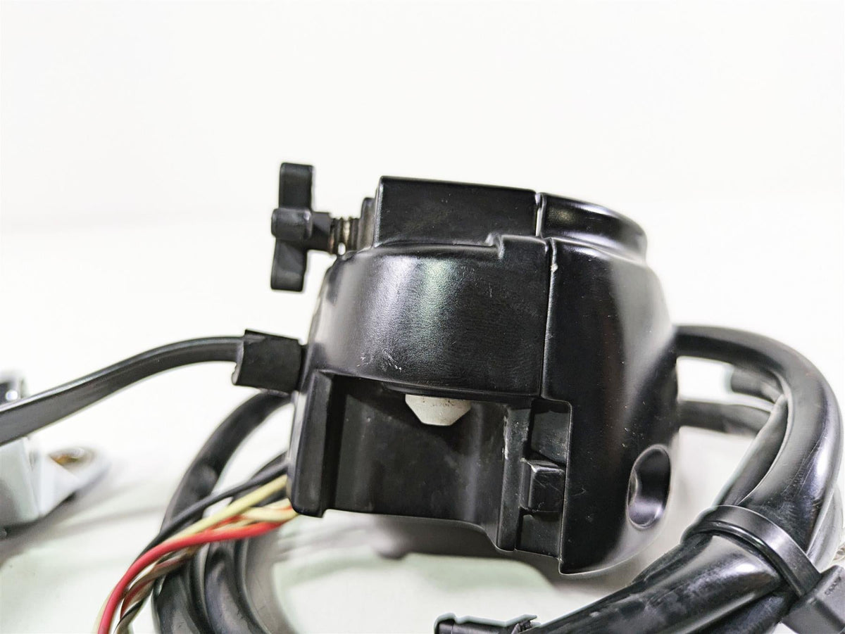 2014 Harley FXDL Dyna Low Rider Right Hand Control Switch Blinker -Read 72944-12 {{ shop.shopifyCountryName }} - Mototech271