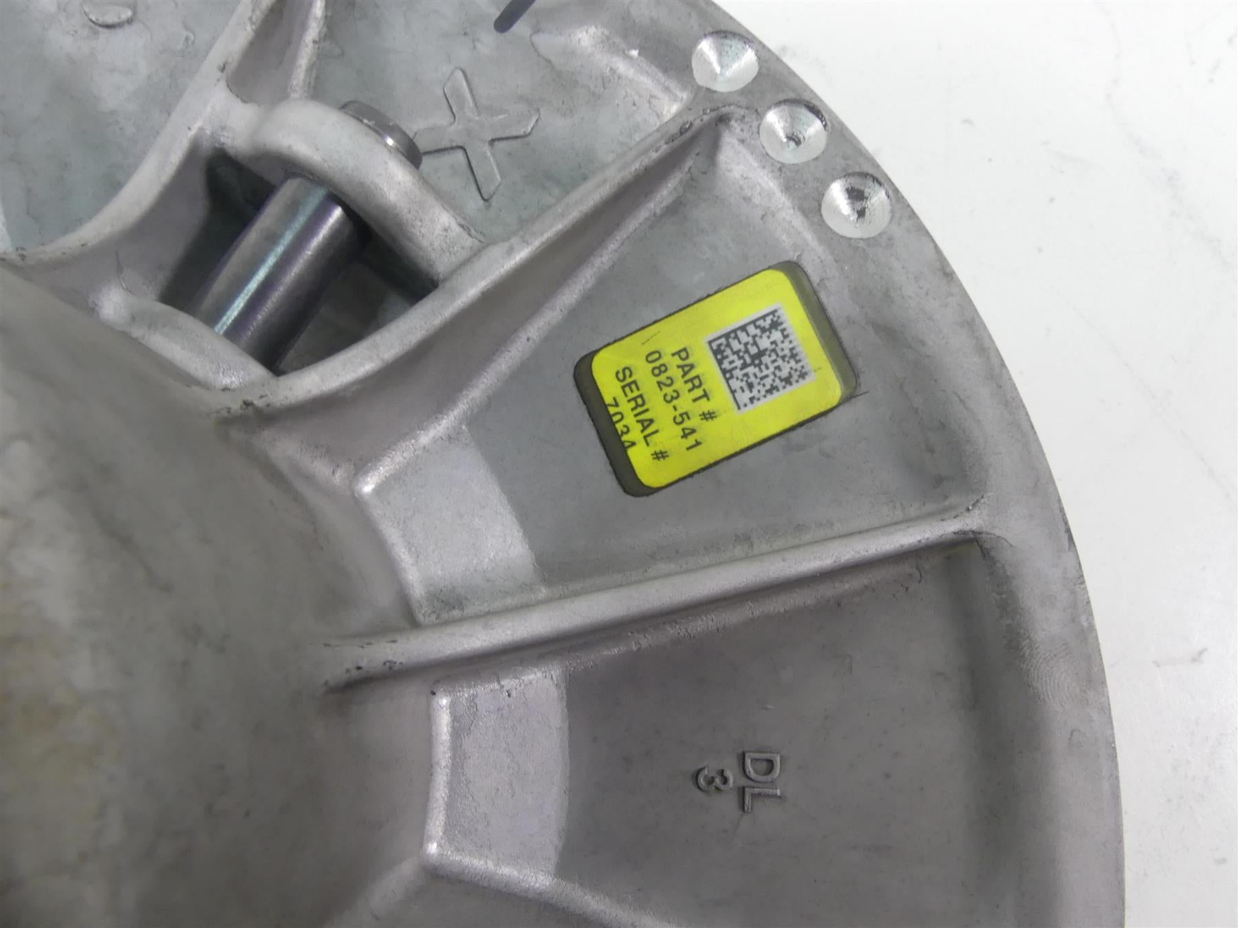 2015 Arctic Wild Cat 700 Sport LTD Secondary Driven Clutch 542mi 0823-541 {{ shop.shopifyCountryName }} - Mototech271