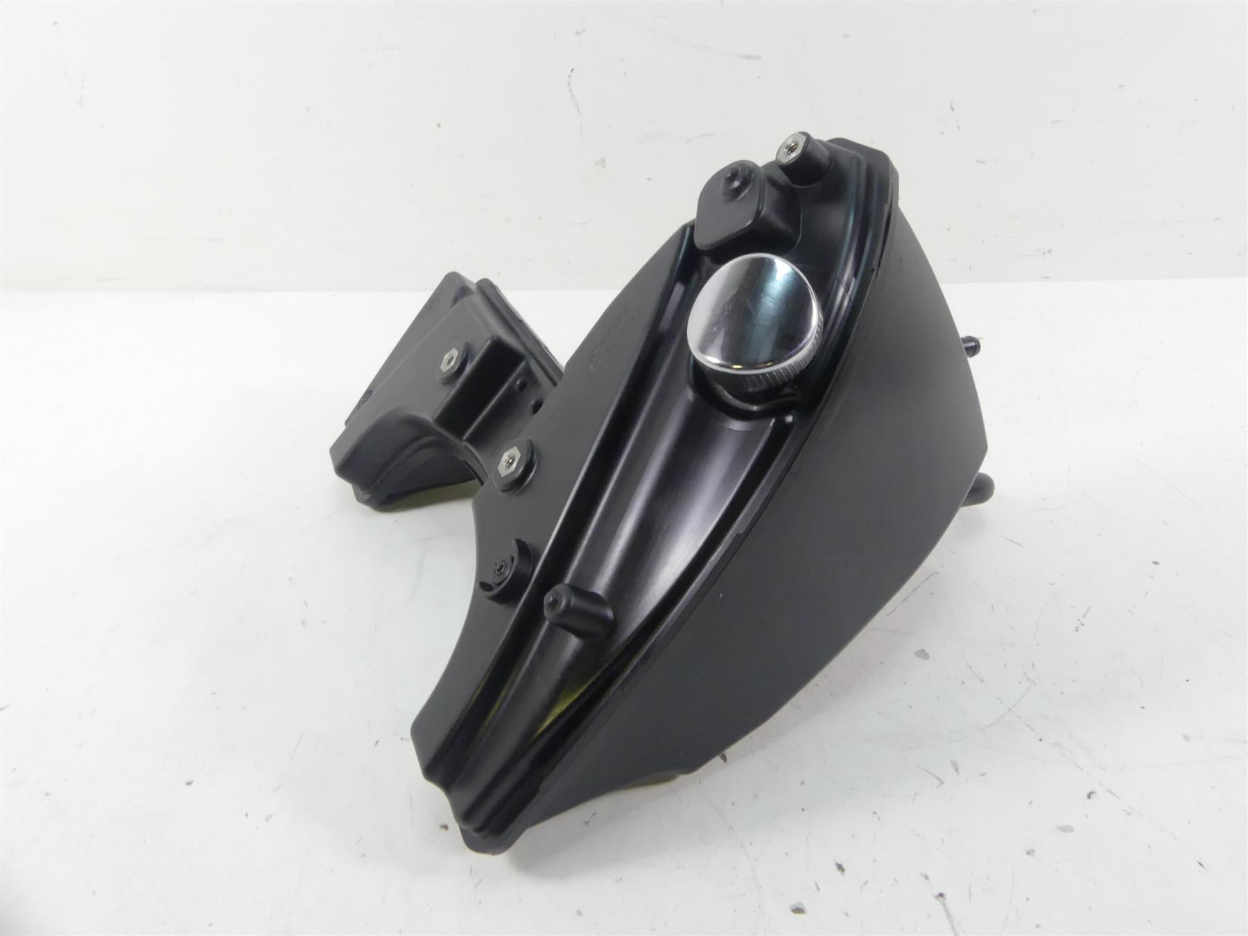 2020 Harley XL1200 CX Sportster Roadster Oil Tank Reservoir & Dip Stick 62500017