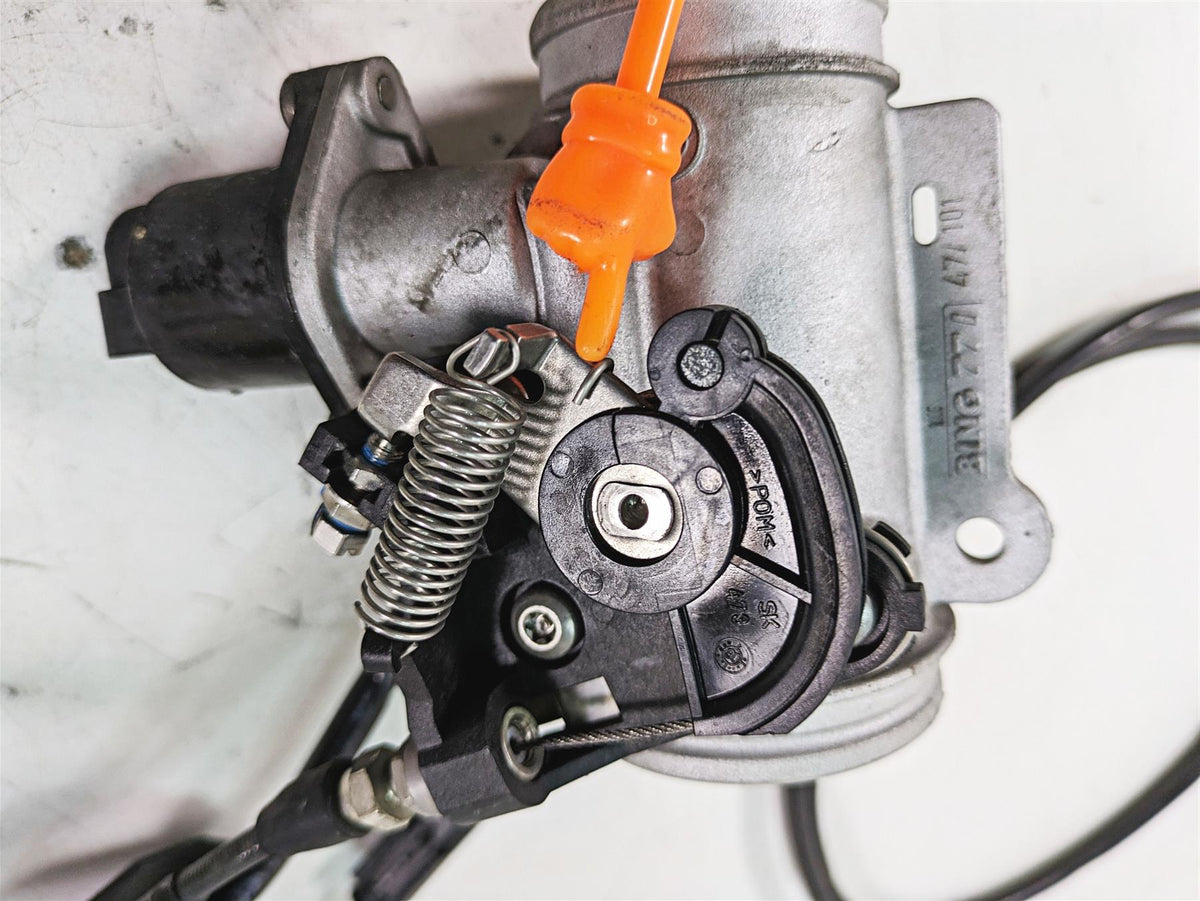2007 BMW R1200RT K26 Bing Throttle Bodies & Cables -Read 13547685323 13547685324 {{ shop.shopifyCountryName }} - Mototech271