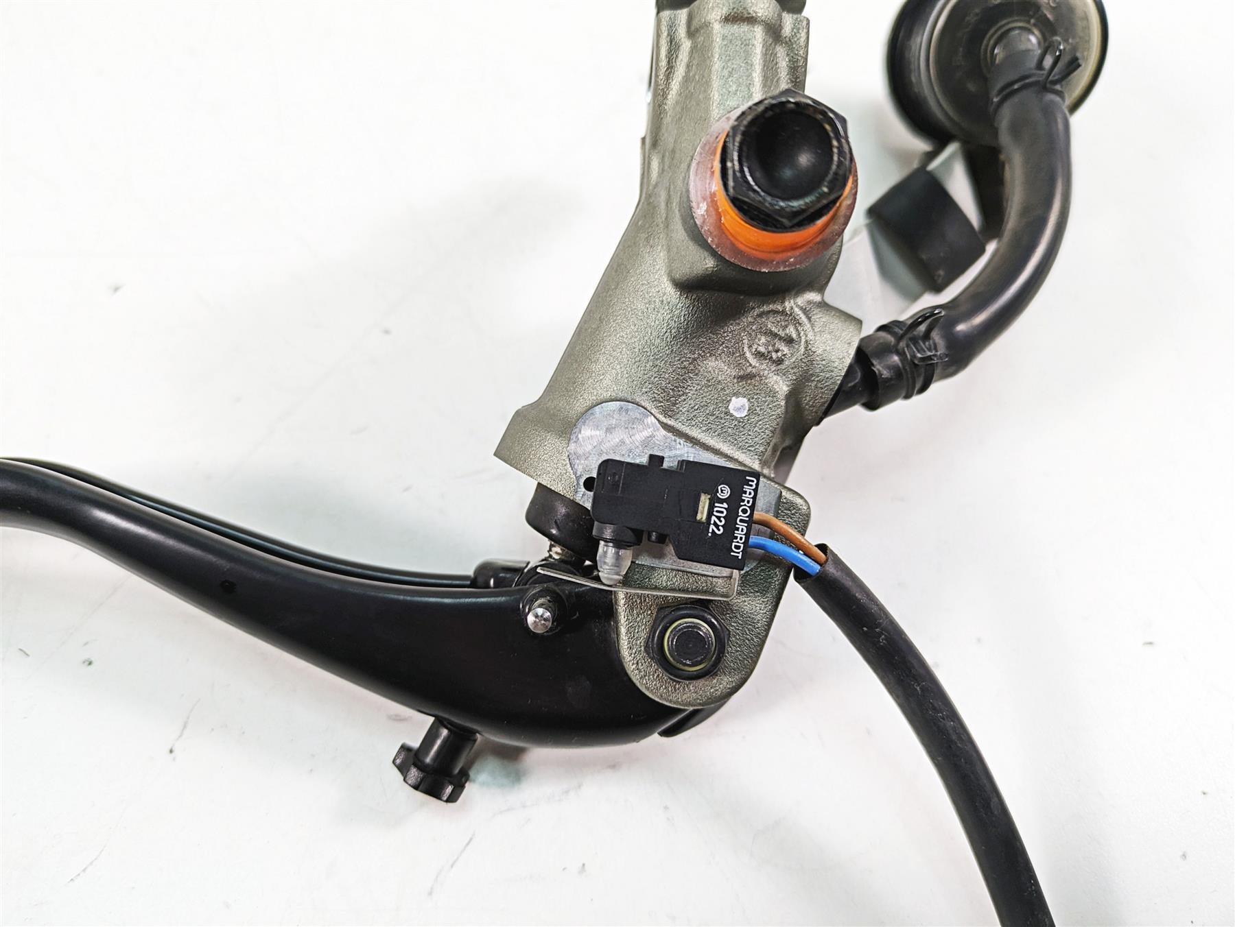 2020 Ducati Hypermotard 950 SP Brembo Radial Clutch Master Cylinder 63040731A {{ shop.shopifyCountryName }} - Mototech271