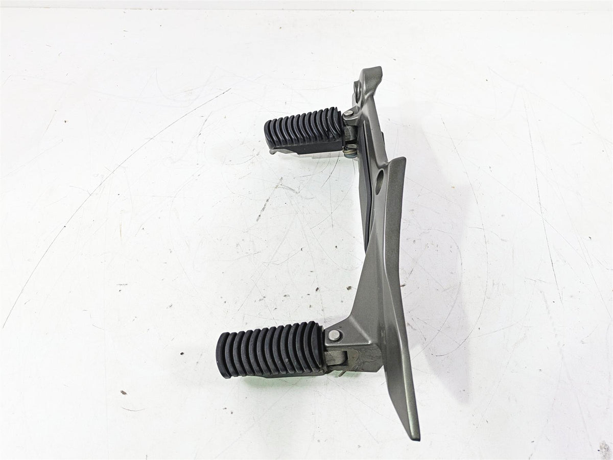 2015 BMW K1600 GT K48 Left Rider Passenger Foot Peg Set 46717716013 46717727576 {{ shop.shopifyCountryName }} - Mototech271