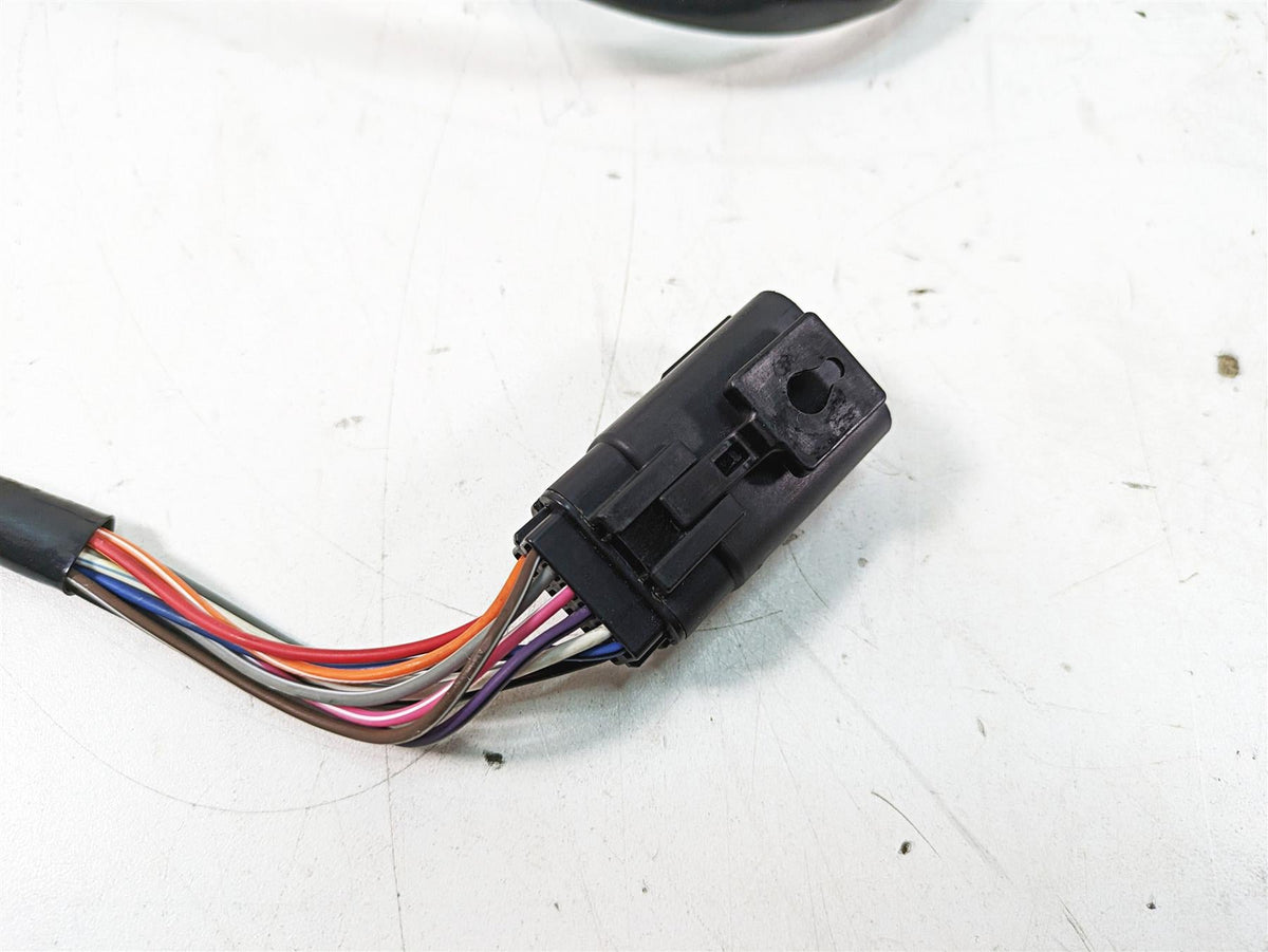 2009 Harley Touring FLHTCU Electra Glide Right Control Switch - Read 71684-06A {{ shop.shopifyCountryName }} - Mototech271