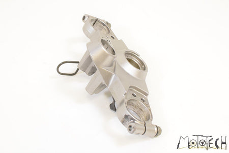 2005 Kawasaki ZZR1200 ZX1200 Ninja Upper Triple Tree Steering Clamp 44039-0007 {{ shop.shopifyCountryName }} - Mototech271
