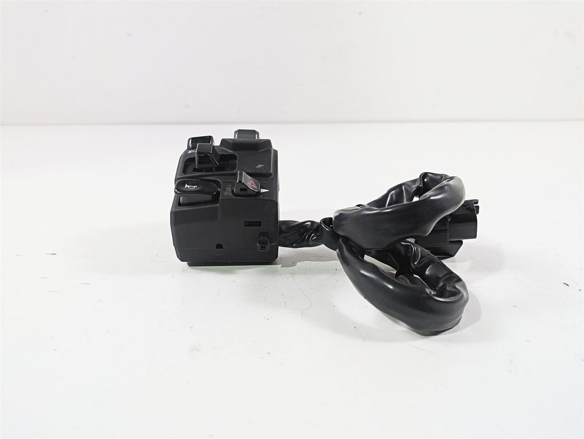 2023 Kawasaki ZX1400 ZX14R Ninja Left Hand Light Mode Control Switch 46091-0622 {{ shop.shopifyCountryName }} - Mototech271