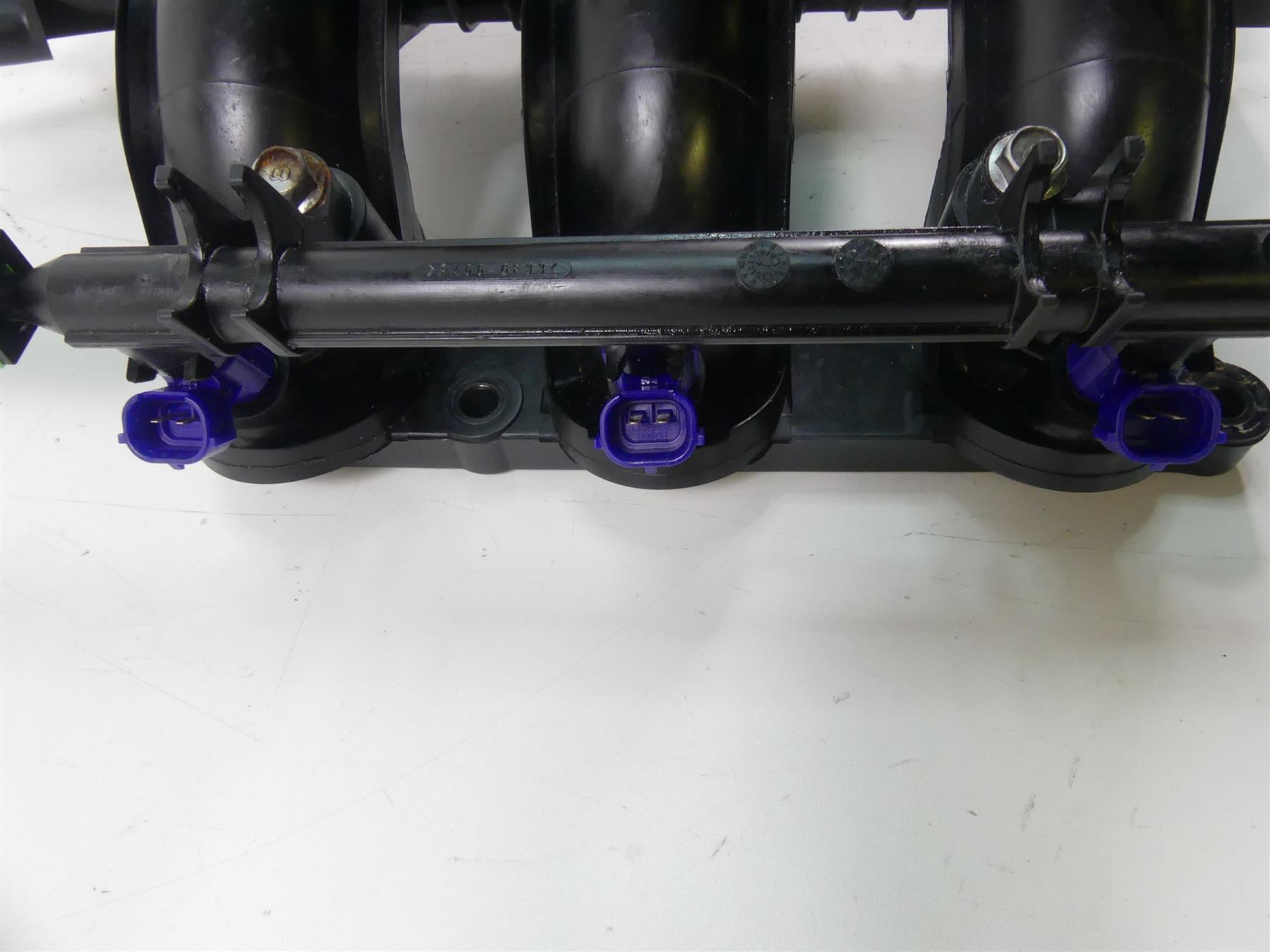 2018 Yamaha Waverunner VX1050 BT Deluxe Intake Manifold & Injectors 6EY-13641-00 {{ shop.shopifyCountryName }} - Mototech271