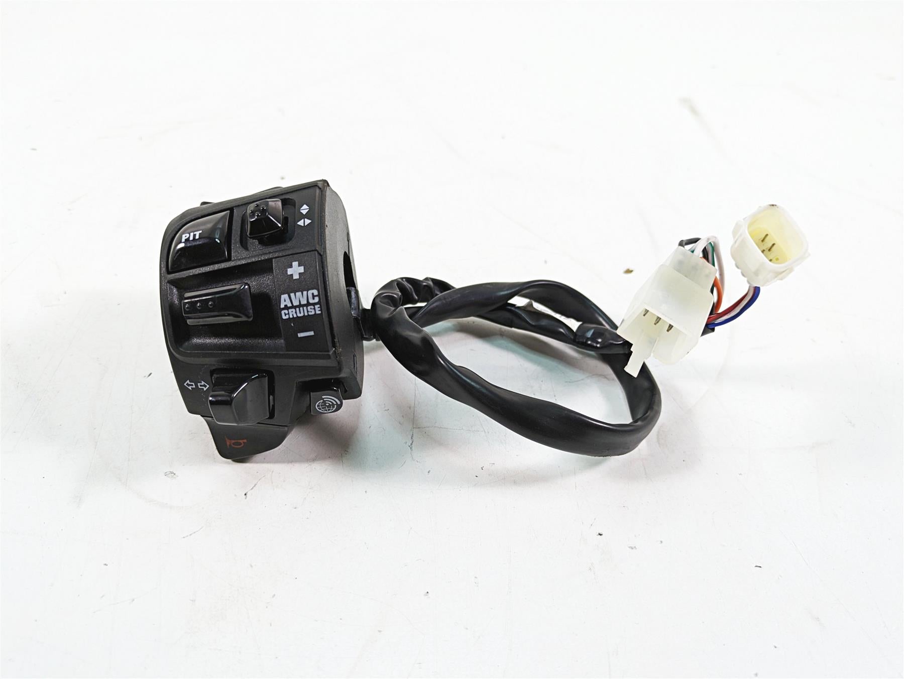 2020 Aprilia Tuono V4 Factory Left Light Hand Control Switch 2D0002965 {{ shop.shopifyCountryName }} - Mototech271