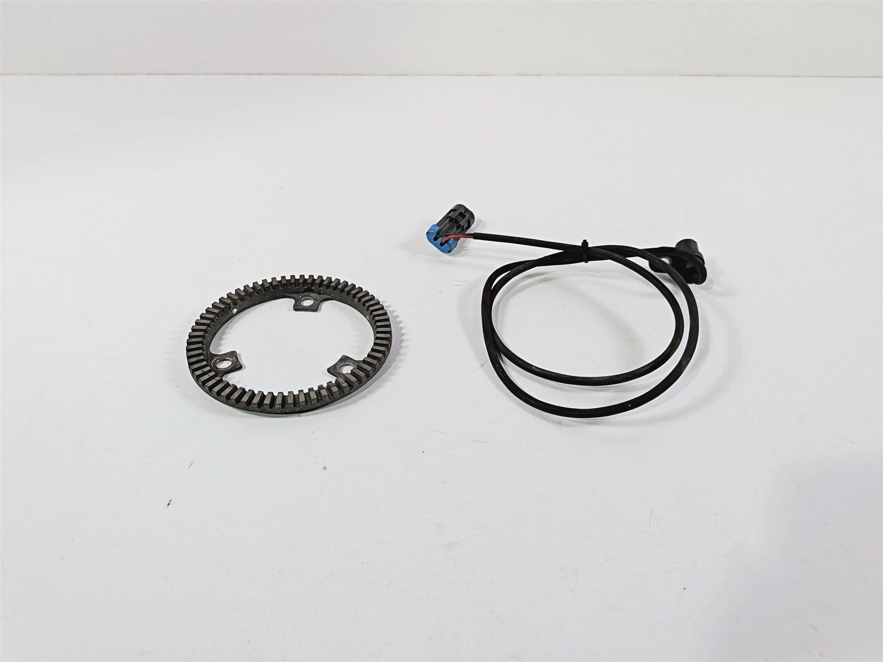 2013 Victory Vision Tour Front Abs Brake Wheel Speed Sensor 4013251 4081069 {{ shop.shopifyCountryName }} - Mototech271