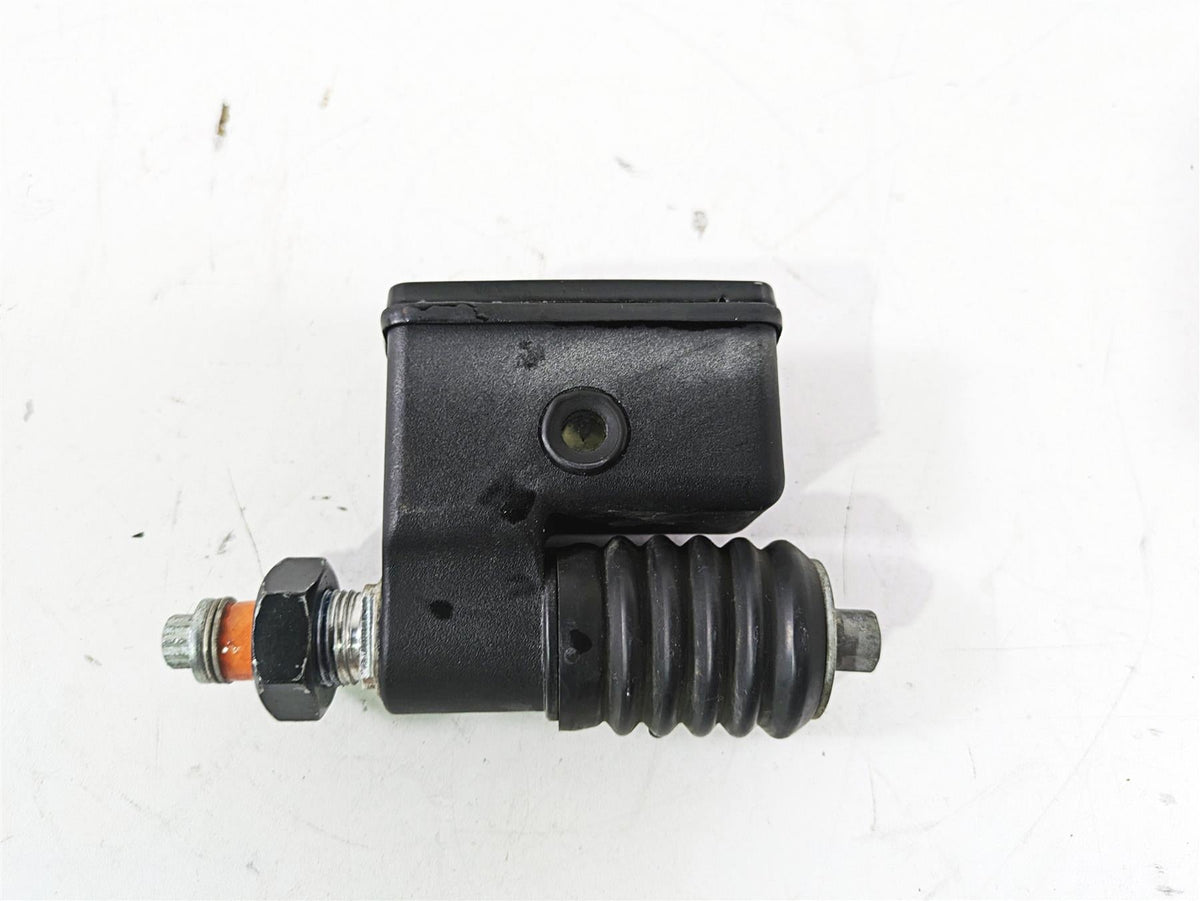 2003 Harley Dyna FXDL Low Rider 100TH Rear Brake Master Cylinder 42474-90C {{ shop.shopifyCountryName }} - Mototech271