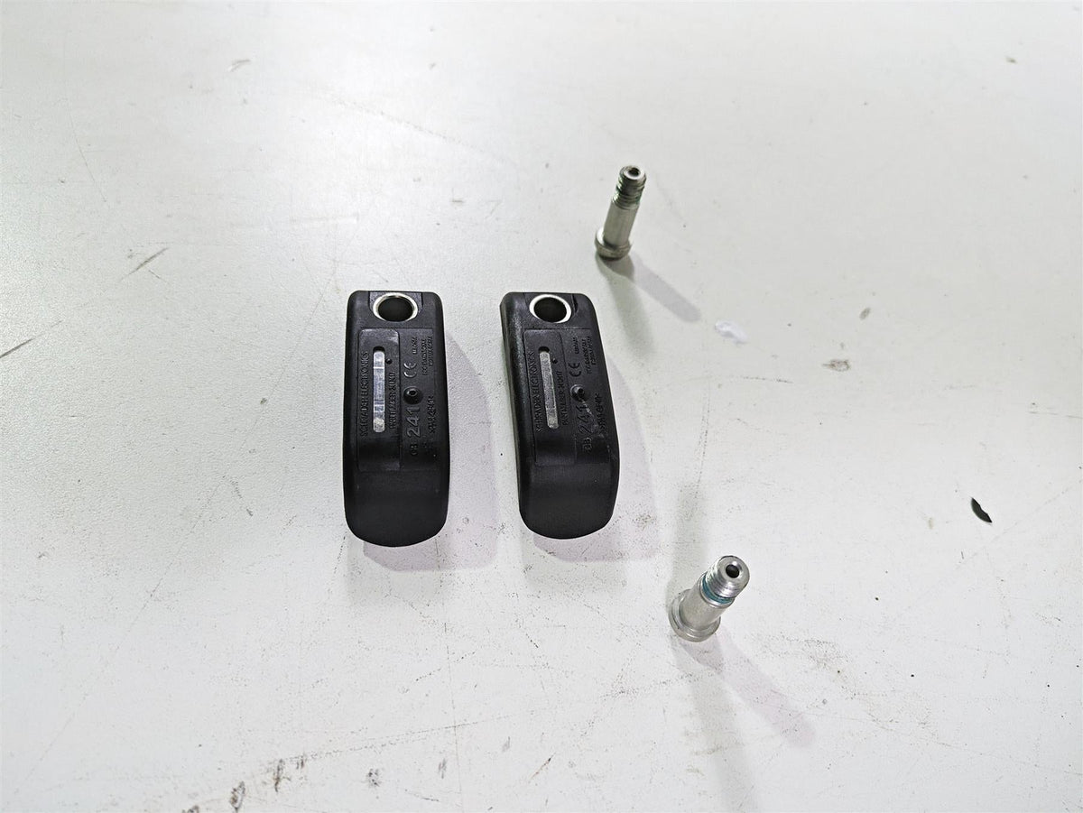 2018 Indian Chieftain Dark Horse Tire Pressure Sensor Set 2412417 2208712 {{ shop.shopifyCountryName }} - Mototech271