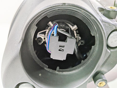 2019 Triumph Speed Triple RS 1050 Headlights Head Light Lamp -Scratch T2701345 {{ shop.shopifyCountryName }} - Mototech271