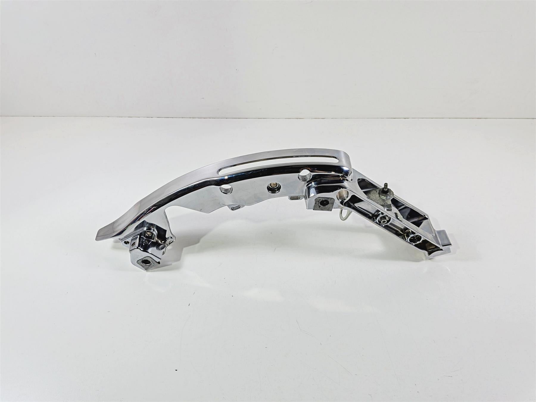 2017 Harley Touring FLHXS Street Glide Left Rear Chrome Saddlebag Support 90200503 {{ shop.shopifyCountryName }} - Mototech271