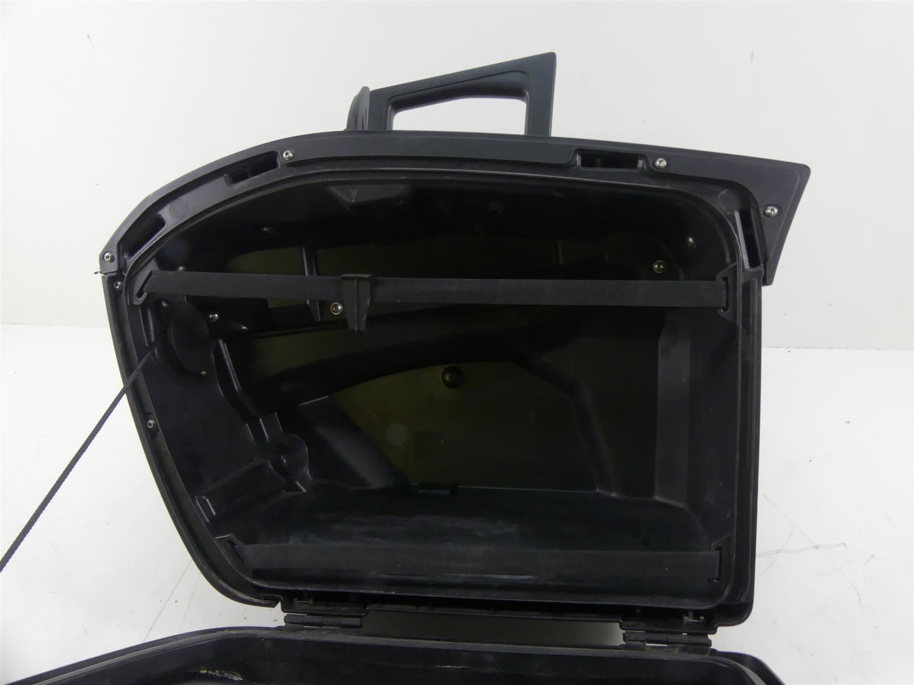 2017 BMW R1200RT K52 Left Saddlebag Saddle Bag 46547728663 {{ shop.shopifyCountryName }} - Mototech271