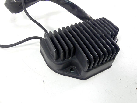 2005 Harley VRSCSE CVO V-Rod Rectifier Voltage Regulator 74440-01 {{ shop.shopifyCountryName }} - Mototech271