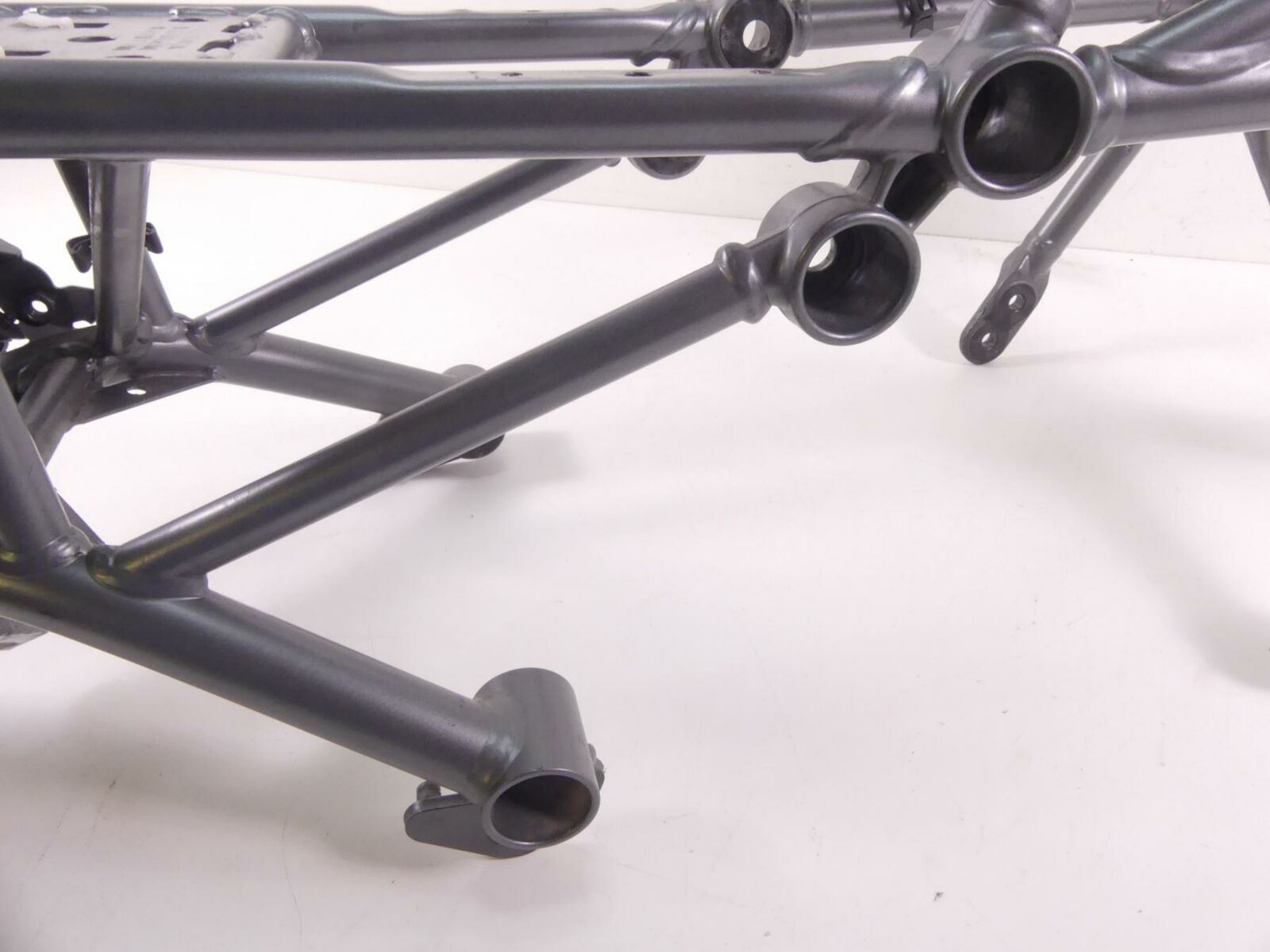 2016 BMW R1200RS K54 Straight Main Frame Chassis - Slvg 46512410480 {{ shop.shopifyCountryName }} - Mototech271