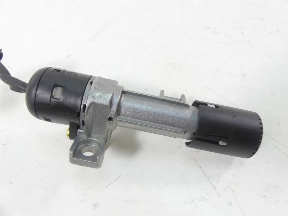 2015 Eric Buell Racing 1190SX Ignition Switch Key Lock Gas Cap Set C0290.1B9 {{ shop.shopifyCountryName }} - Mototech271