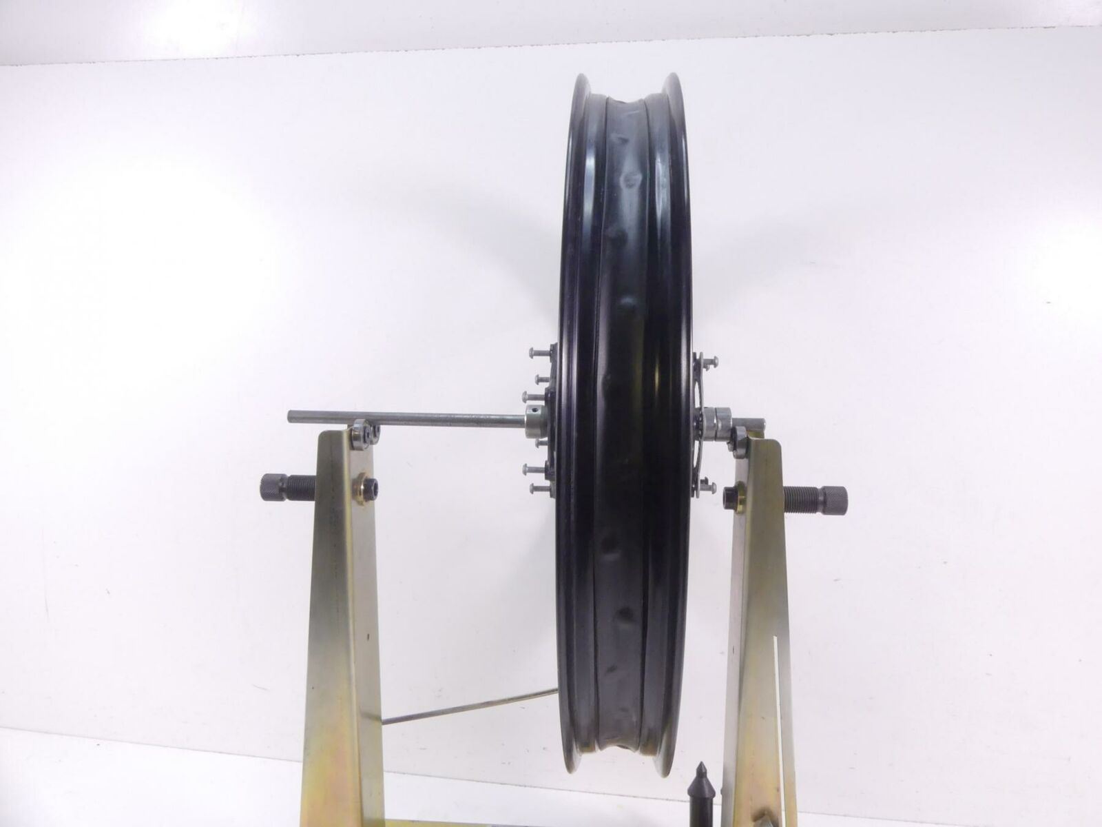 2017 BMW F800GS K72 Straight Nice Front Wheel Rim 21x2.15 36318564176 {{ shop.shopifyCountryName }} - Mototech271