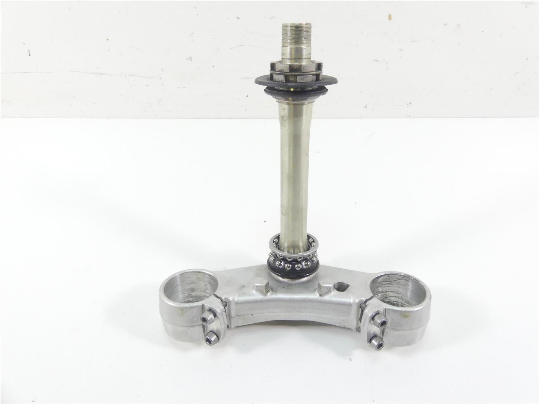 2006 Triumph Daytona 675 Lower Triple Tree Steering Stem 52mm T2044130 | Mototech271