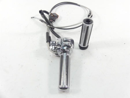 2005 Harley Touring CVO FLHTC SE Electra Glide Right Control Switch 71589-96B {{ shop.shopifyCountryName }} - Mototech271