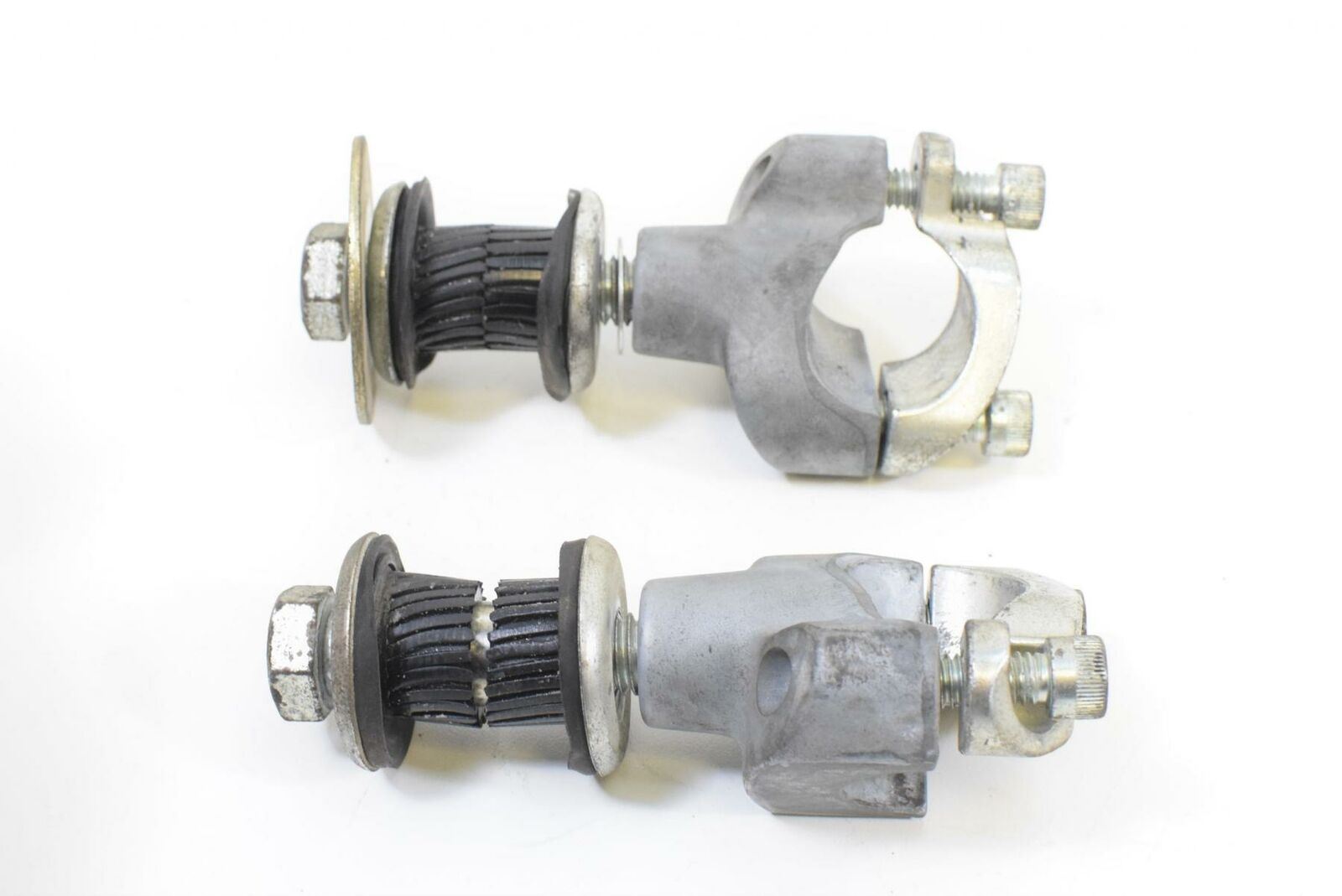 2000 Harley Touring FLHTCUI Electra Glide Handlebar Riser Holder Set 56149-88B {{ shop.shopifyCountryName }} - Mototech271