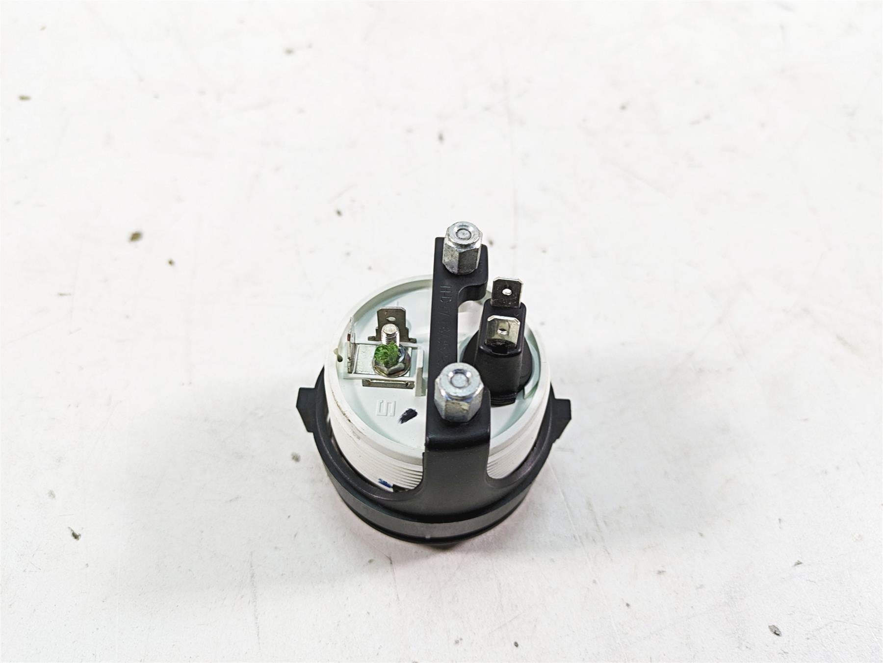 2009 Harley Touring FLHTCU Electra Glide Volt Voltage Meter Gauge 74526-96C {{ shop.shopifyCountryName }} - Mototech271