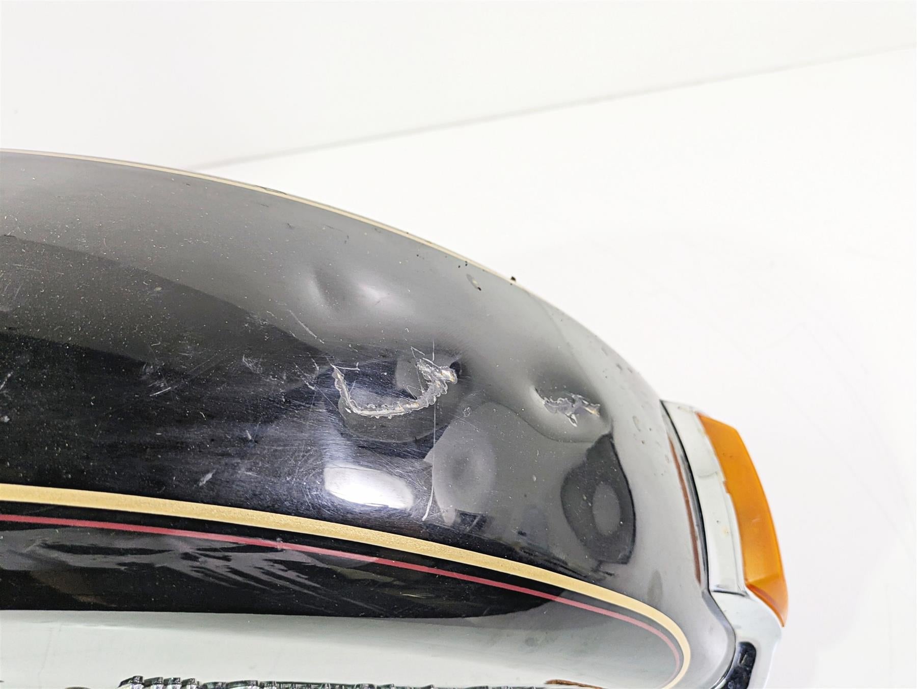 1996 Harley Touring FLHTCUI Electra Glide Front Fender & Bumper - Read 59087-89B {{ shop.shopifyCountryName }} - Mototech271