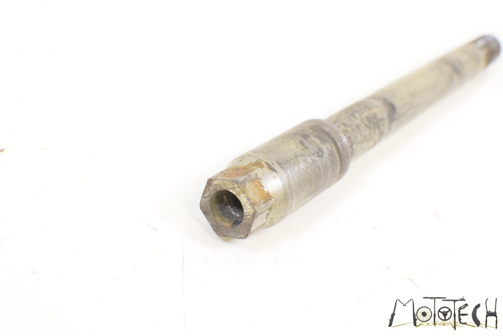 1997 Honda XR600R XR600 R Front Axle Spindle 44301-KAE-870 {{ shop.shopifyCountryName }} - Mototech271