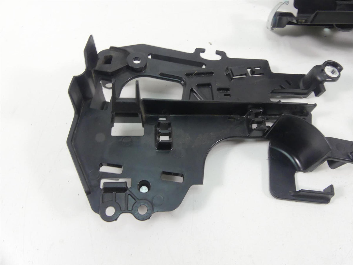 2022 Harley Softail FXBBS Street Bob Electrical Carrier Plastics Set 69201632 {{ shop.shopifyCountryName }} - Mototech271