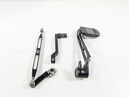 2008 Harley FLSTSB Cross Bones Diamond Black Brake Pedal & Shifter 46718-08 {{ shop.shopifyCountryName }} - Mototech271