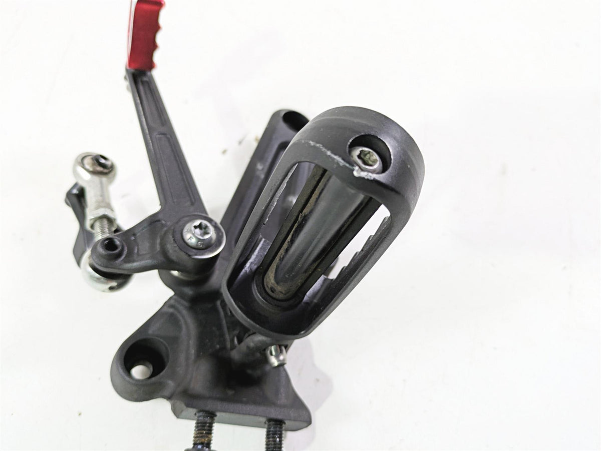 2022 Harley RA1250 S Pan America Left Rider Footpeg & Shifter 33600309A 33600269 {{ shop.shopifyCountryName }} - Mototech271
