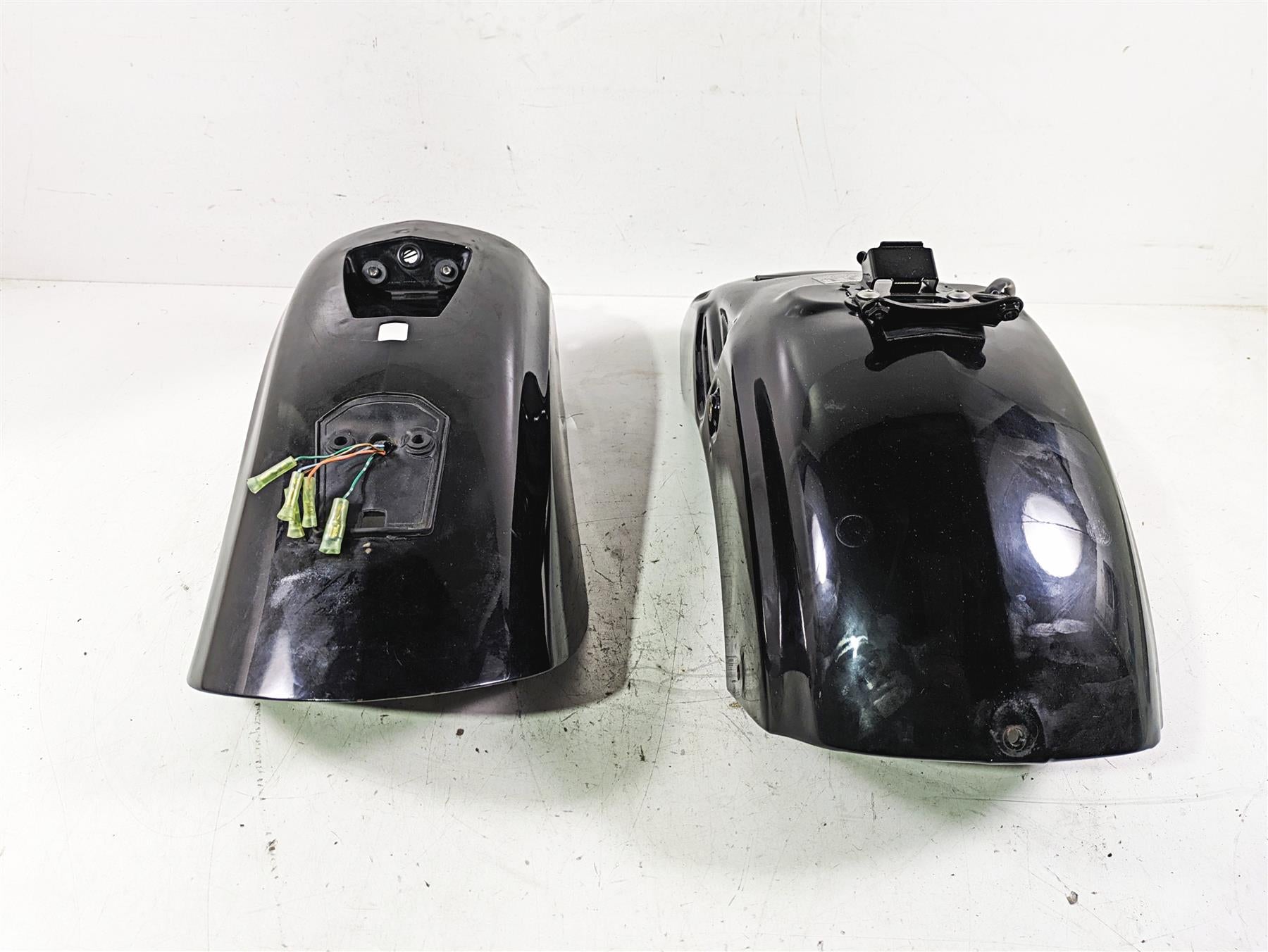 1998 Honda GL1500 Valkyrie Tour Black Rear Fender Set 80110-MZ0- 80210-MZ0- {{ shop.shopifyCountryName }} - Mototech271