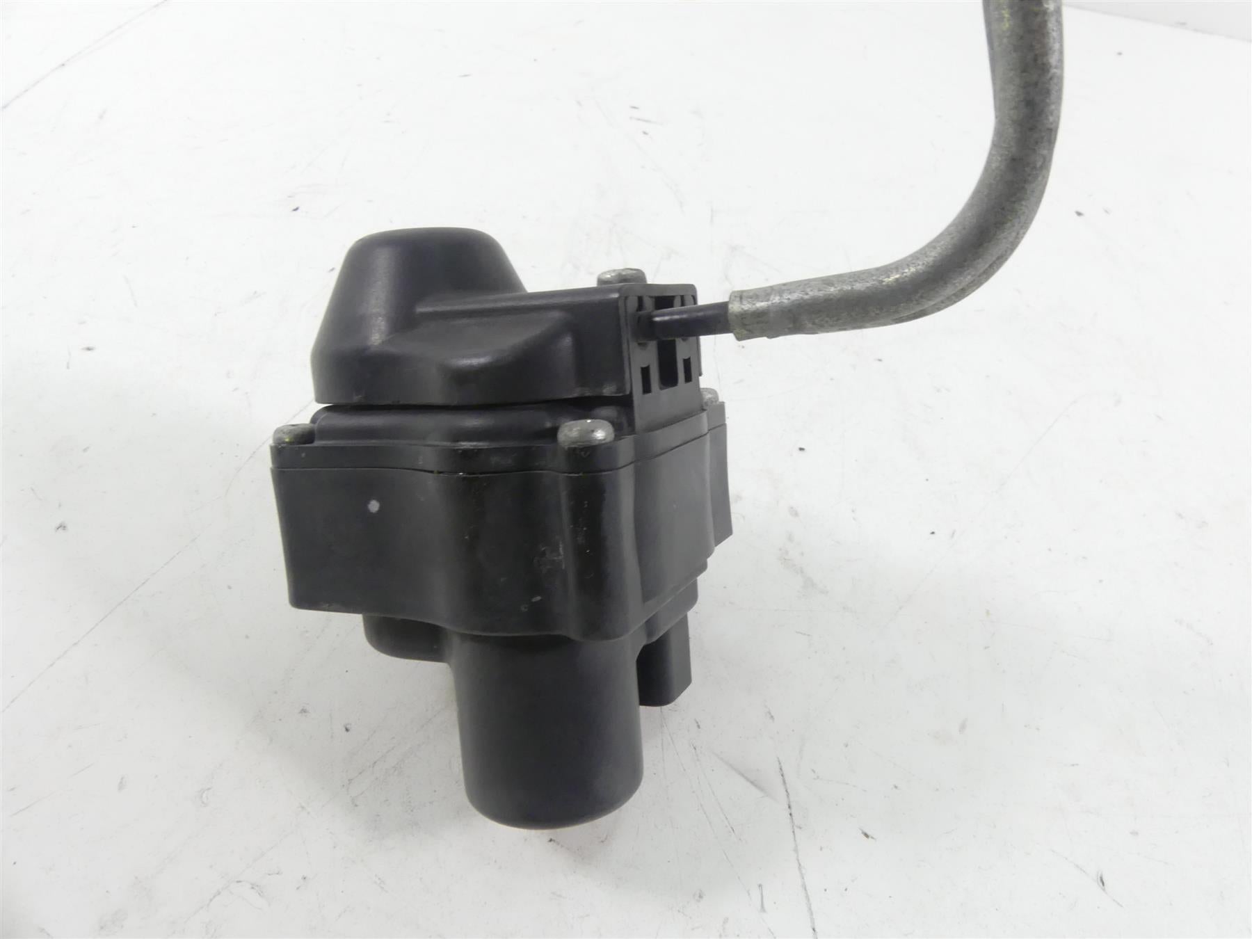 2007 Yamaha FZ1 Fazer Exhaust Valve Servo Motor Actuator 2D1-85820-00-00 {{ shop.shopifyCountryName }} - Mototech271