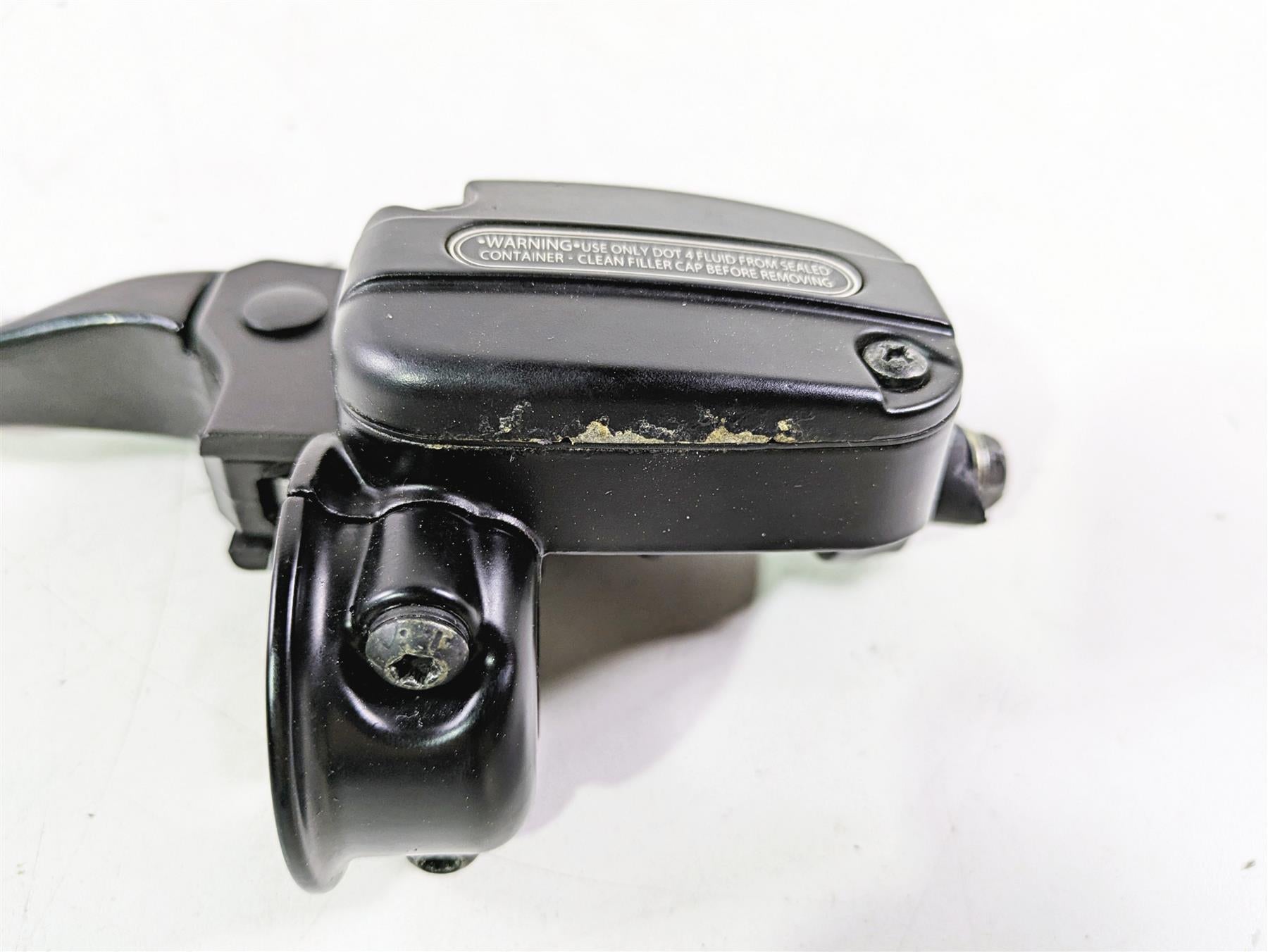 2010 Harley VRSCF Muscle Rod Clutch Master Cylinder Black Lever 11/16 38744-09B {{ shop.shopifyCountryName }} - Mototech271