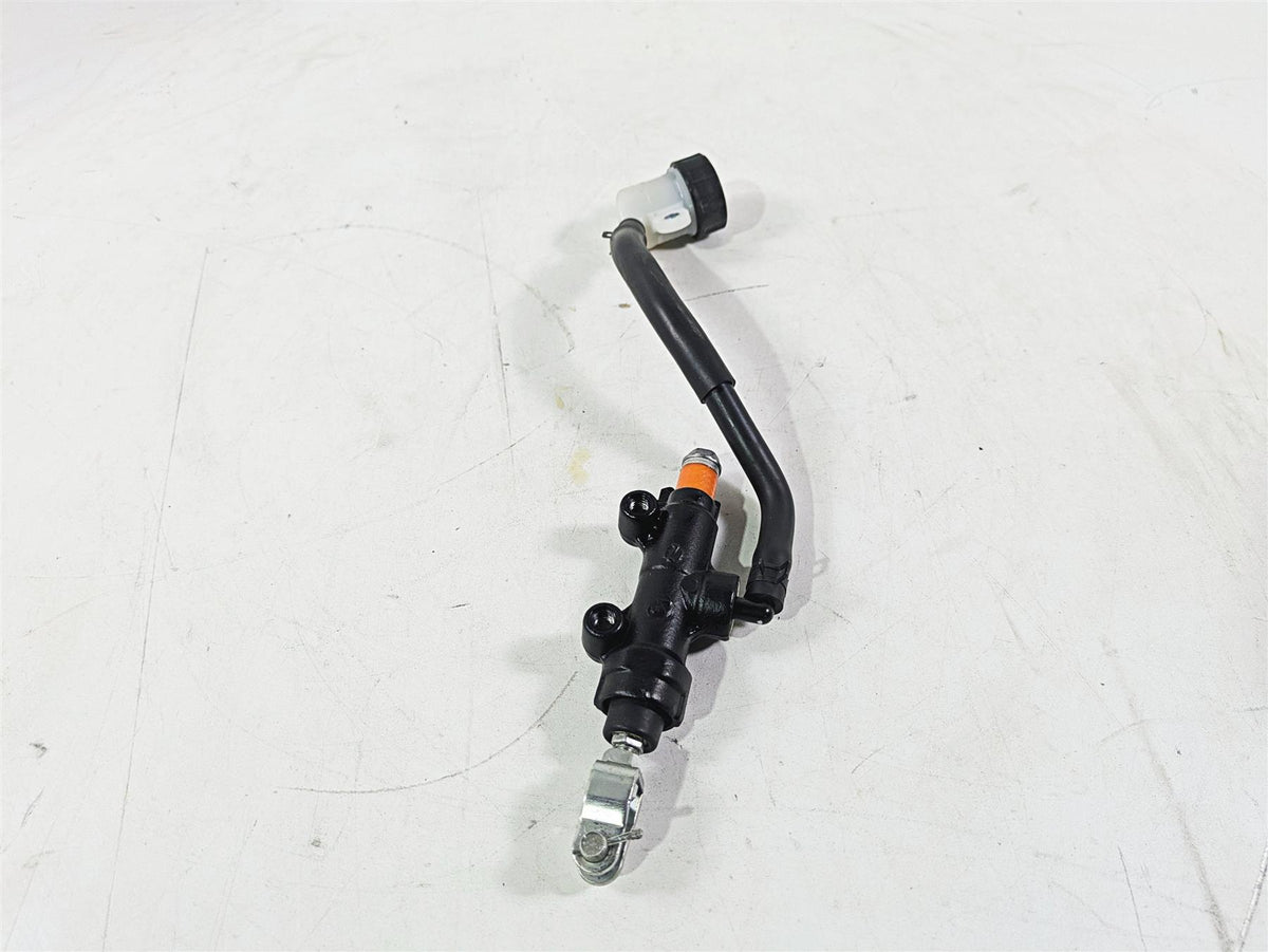2020 Kawasaki ZX6R Ninja Rear Brake Master Cylinder 1/2" 43015-0575 {{ shop.shopifyCountryName }} - Mototech271