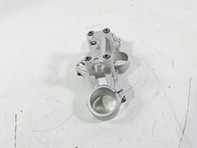 Load image into Gallery viewer, 2016 BMW F800R K73 Upper Triple Tree Steering Clamp 8546421 32418546421 | Mototech271
