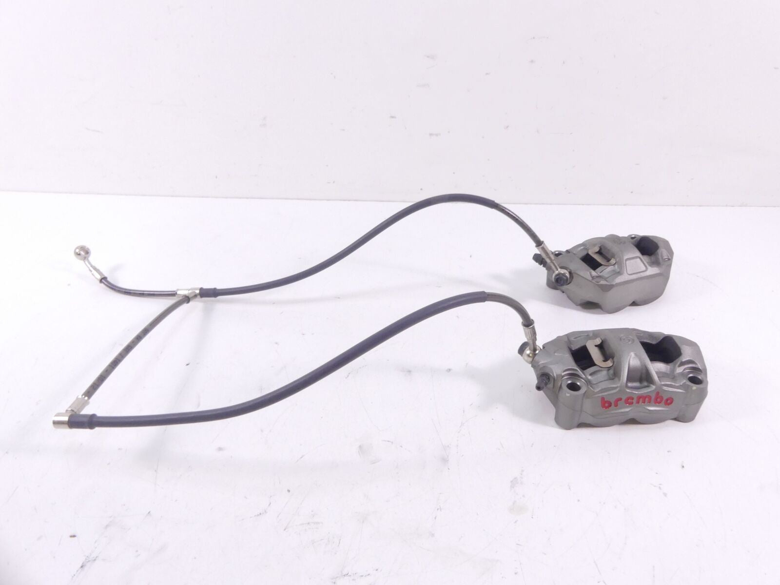 2013 Mv Agusta F4RR Front Brembo Brake Caliper &Lines Set 1690miles 8000B7547 {{ shop.shopifyCountryName }} - Mototech271