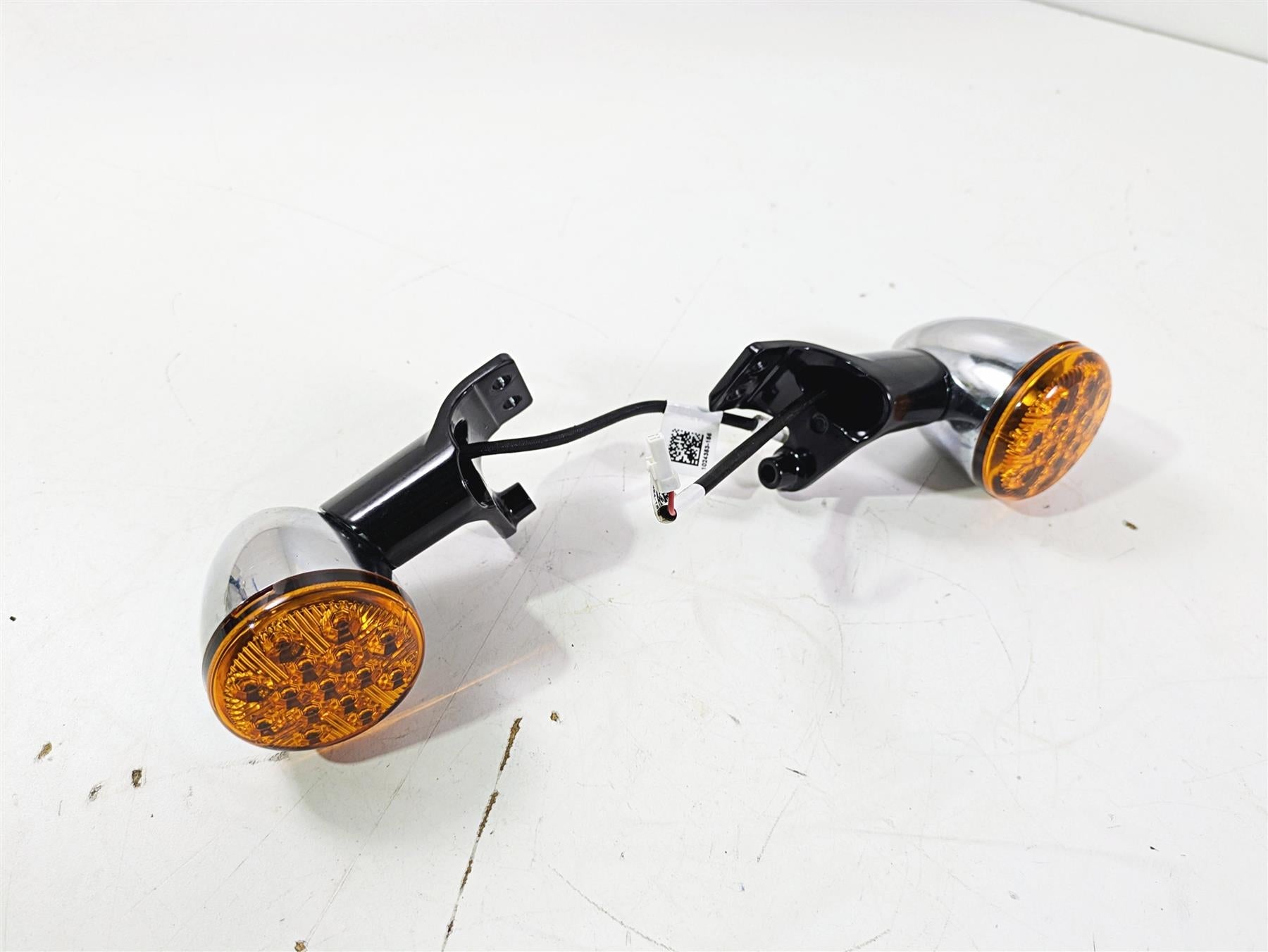 2019 Indian Chieftain Limited Front Blinker Turn Signal Set 2414421 {{ shop.shopifyCountryName }} - Mototech271