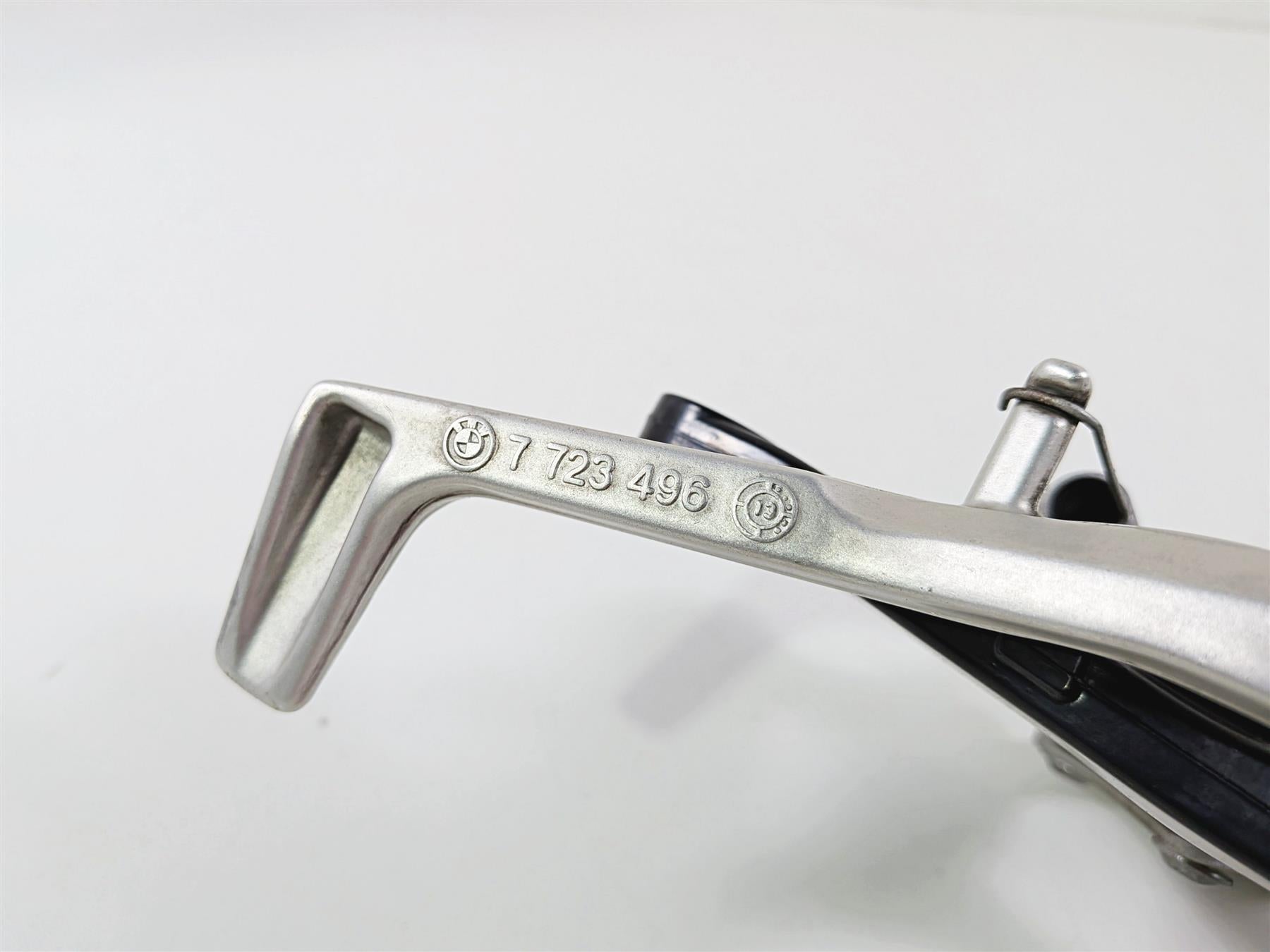 2014 BMW S1000RR K46 Right Front Foot Peg Set & Brake Pedal 46717708574 {{ shop.shopifyCountryName }} - Mototech271