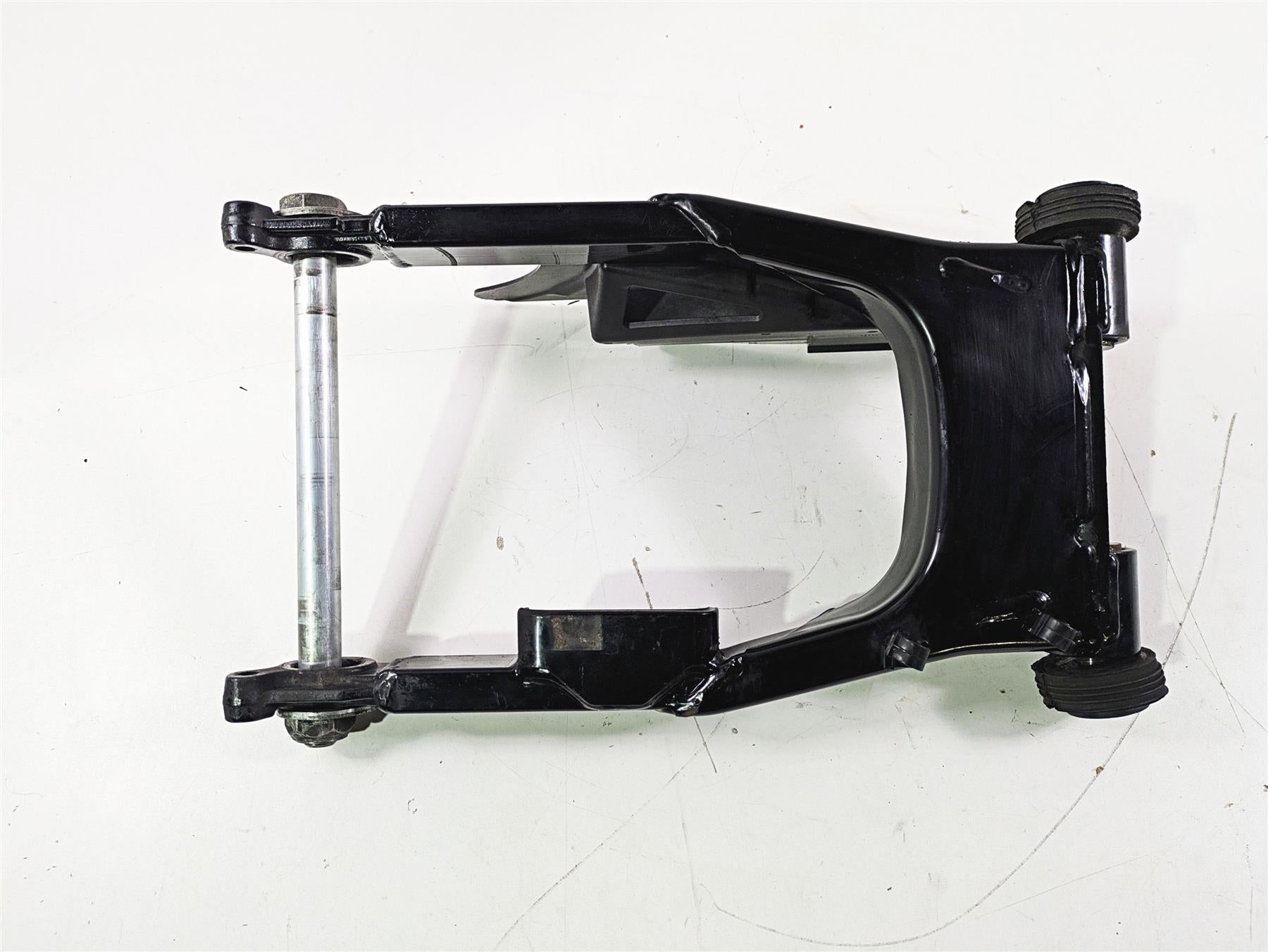 2008 Harley Touring FLHTP Electra Glide Rear Swingarm Swing Arm 47549-02A {{ shop.shopifyCountryName }} - Mototech271