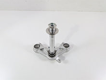 Load image into Gallery viewer, 2023 BMW R nineT Scrambler K23 Lower Triple Tree Steering Clamp 31428560399
