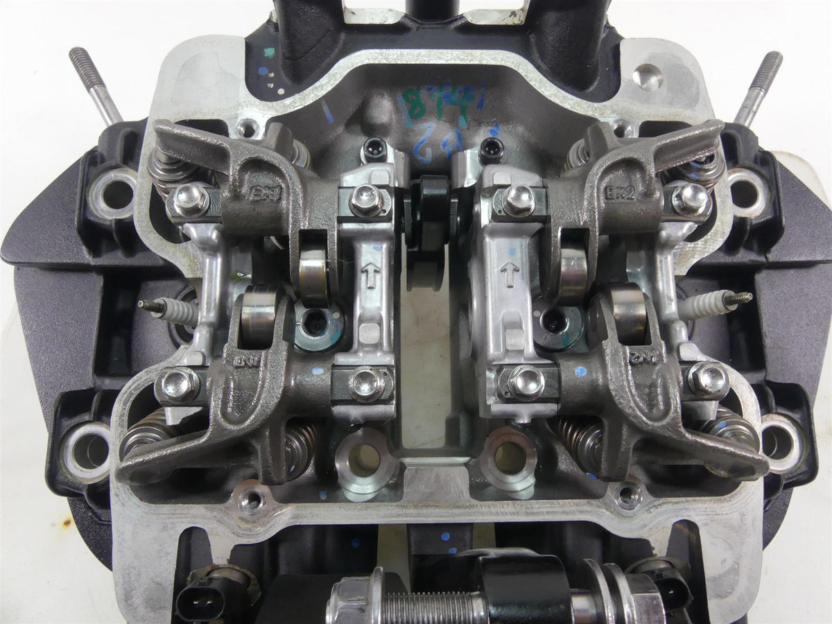 2017 Triumph Thruxton 1200 R Cylinderhead Cylinder Head 4K T1156014 {{ shop.shopifyCountryName }} - Mototech271