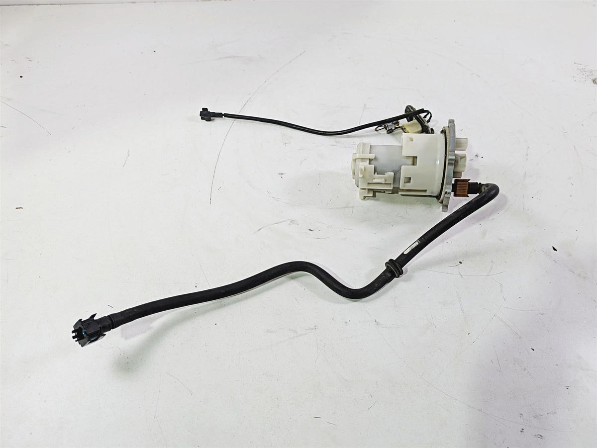 2008 Yamaha XVS1300 V-Star Tourer Fuel Gas Petrol Pump - Tested 3D8-13907-00-00 {{ shop.shopifyCountryName }} - Mototech271