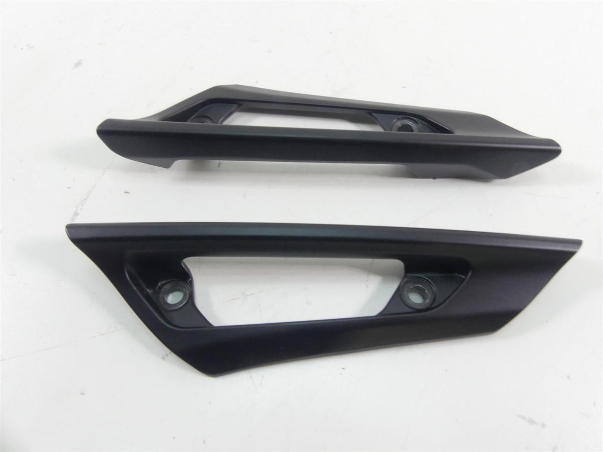 2022 Indian FTR1200 S Rear Passenger Grab Rail Handle Set 5142162 5142163 {{ shop.shopifyCountryName }} - Mototech271