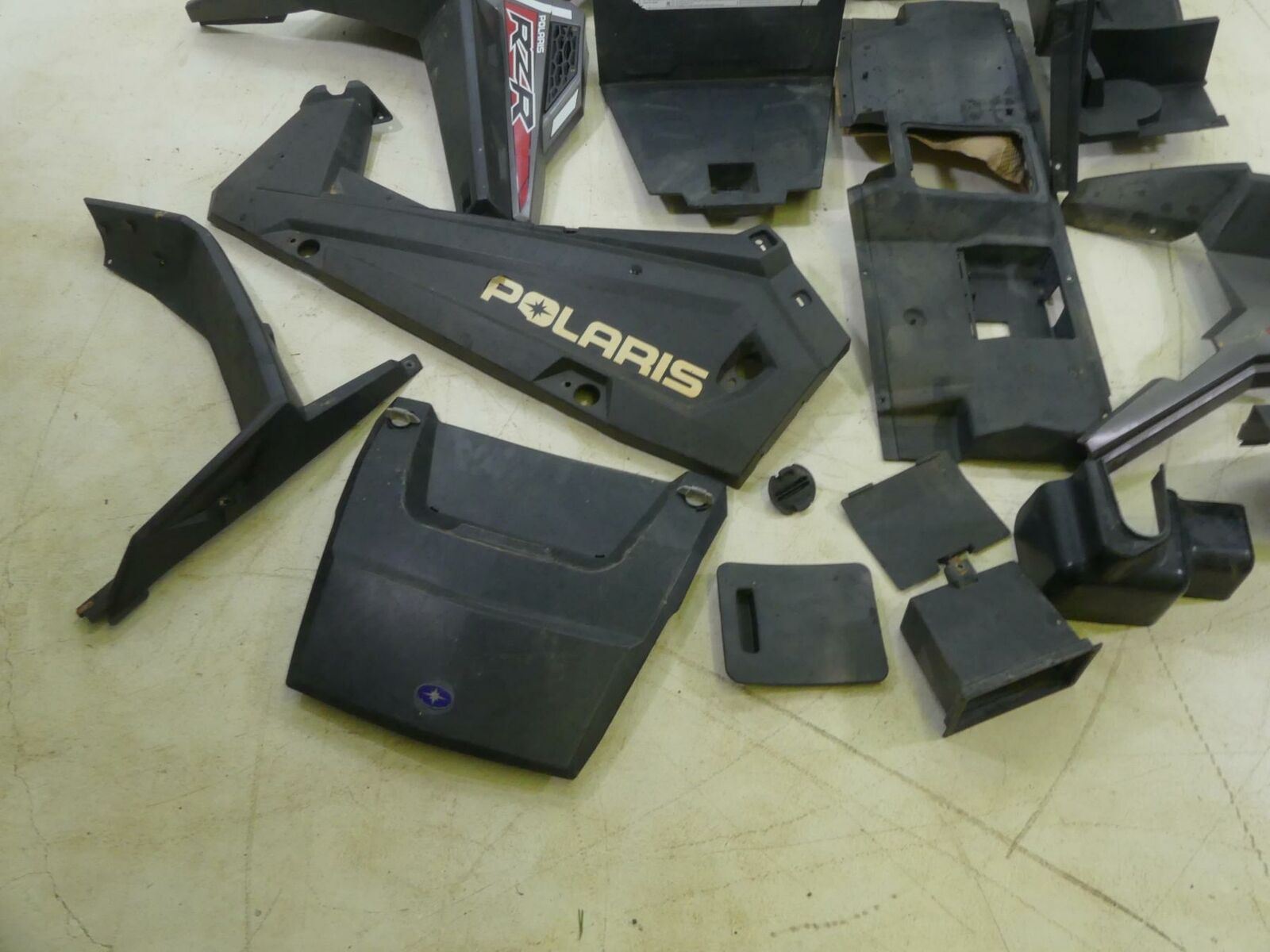 2015 Polaris RZR S 900 EPS Body Fairing Fender Interiour Cover Set 5439786 {{ shop.shopifyCountryName }} - Mototech271