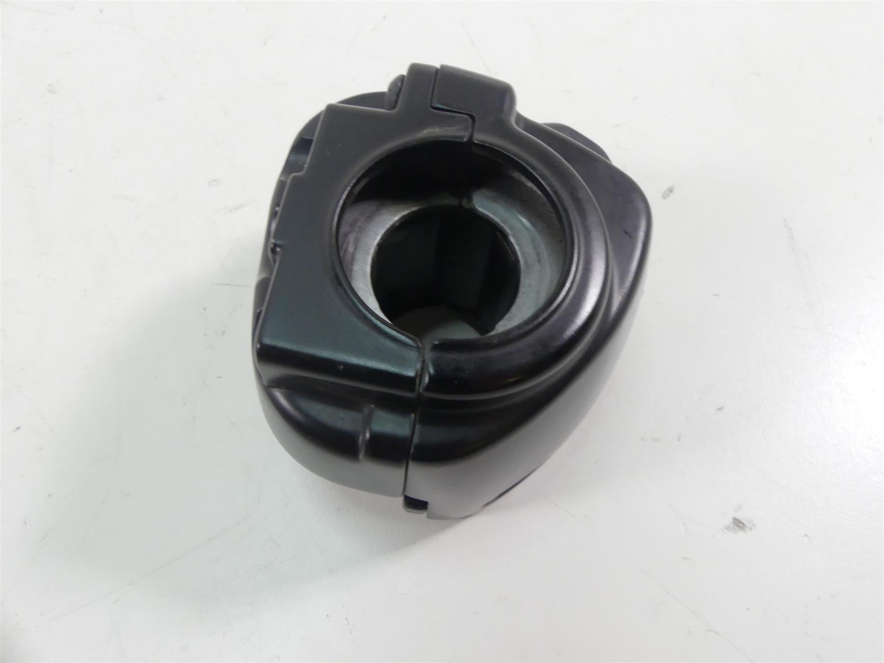 2018 Harley FLHC Softail Heritage Right Hand Control Switch - Read 71500462 {{ shop.shopifyCountryName }} - Mototech271