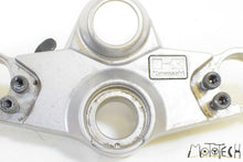 Load image into Gallery viewer, 2005 Kawasaki ZZR1200 ZX1200 Upper Triple Tree Steering Clamp 44039-0007-458
